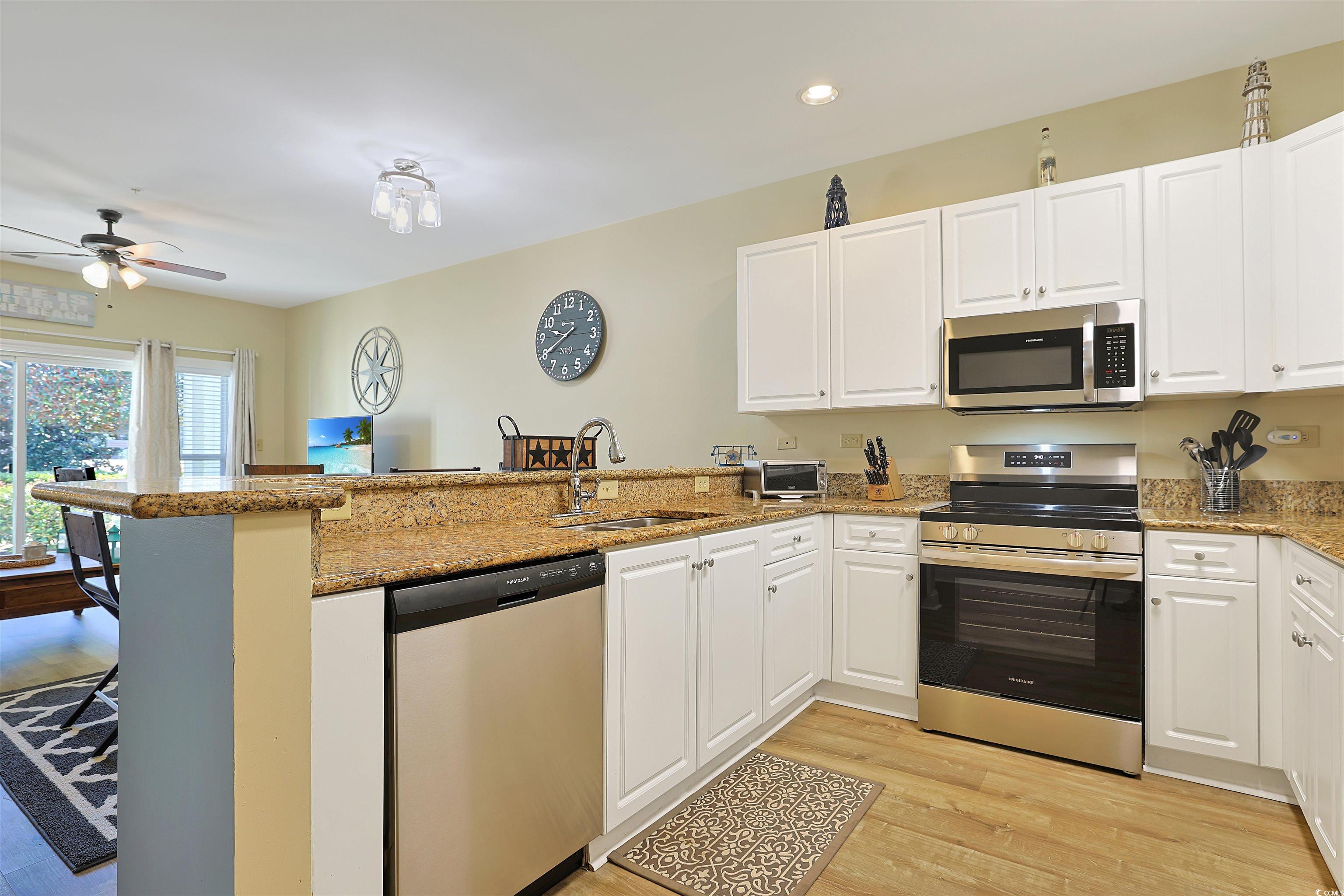 1009 World Tour Blvd. Property Photo 8