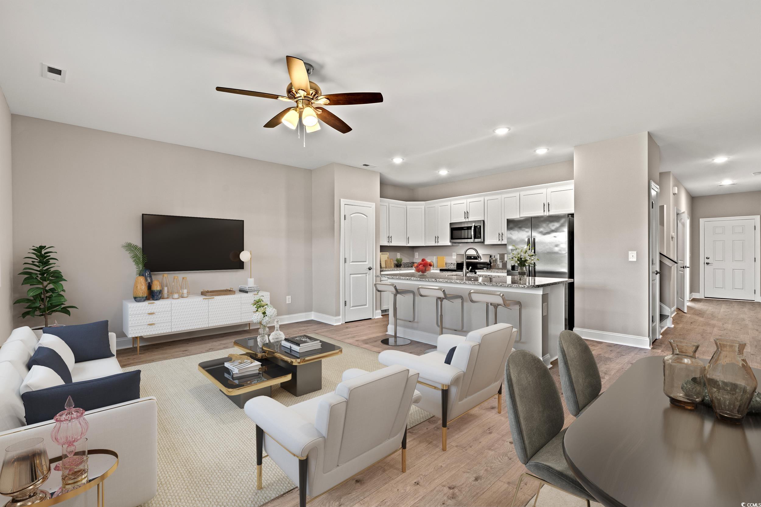 344 Kiskadee Loop Property Photo 3