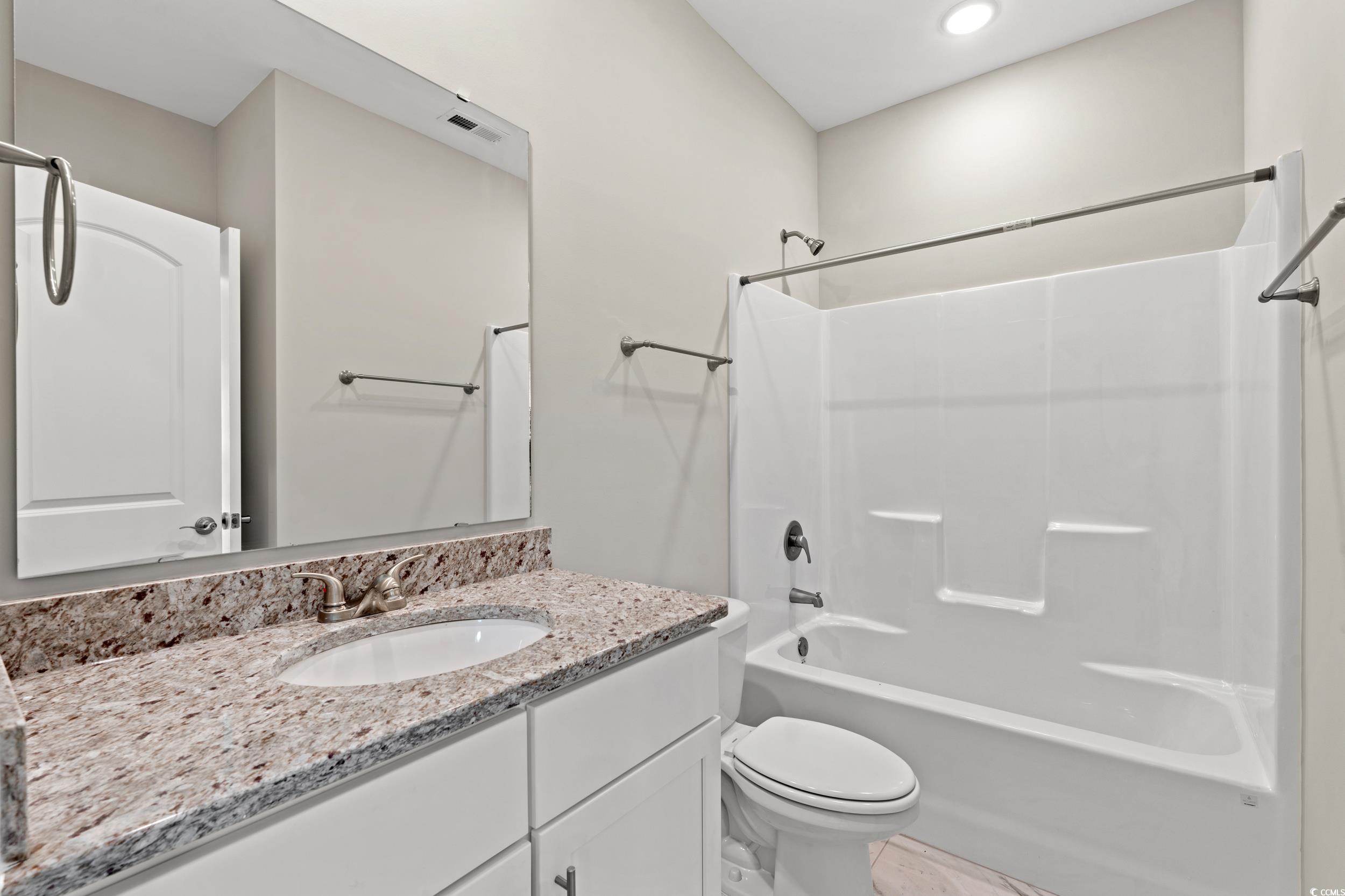 344 Kiskadee Loop Property Photo 9