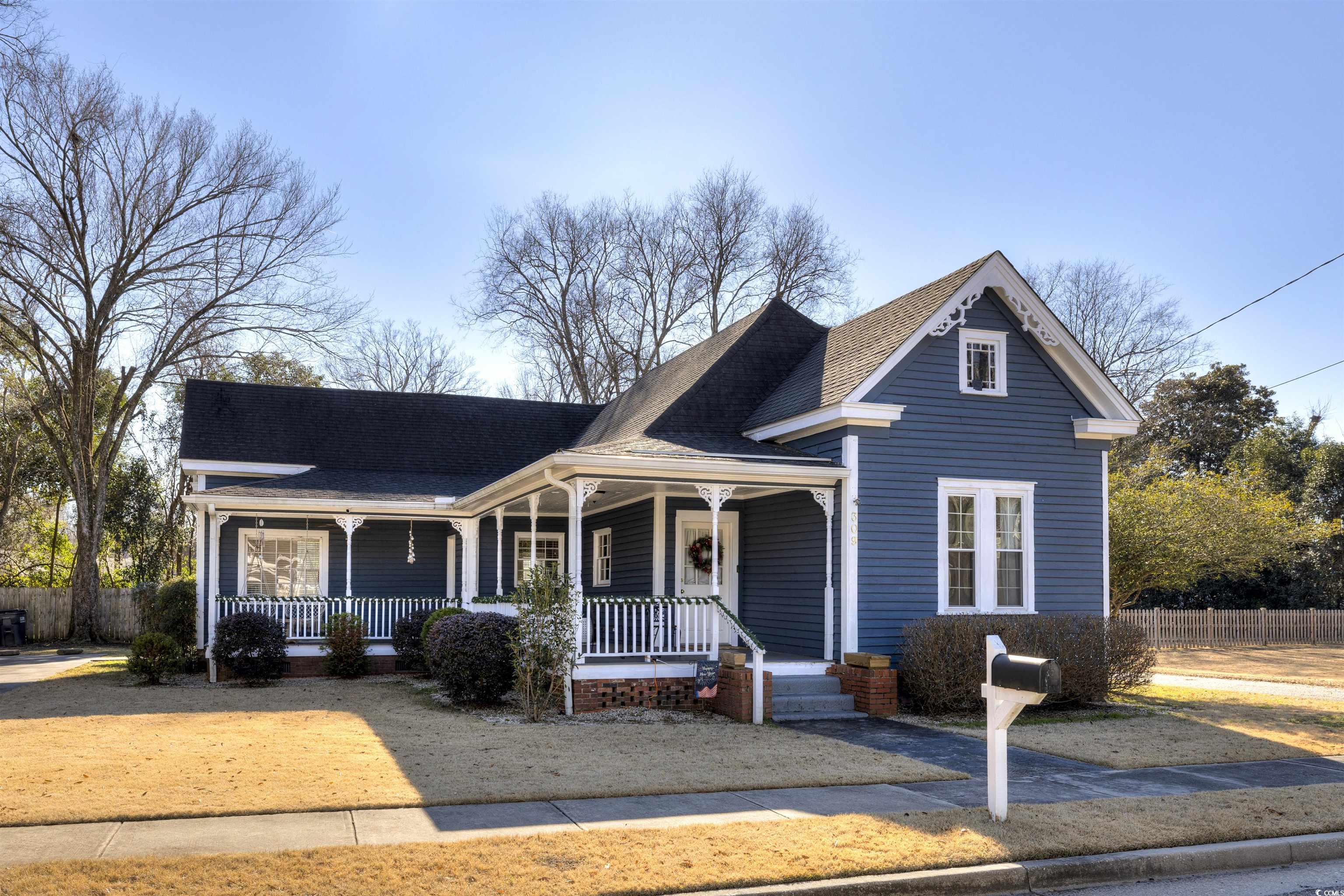 309 W Bond St. Property Photo