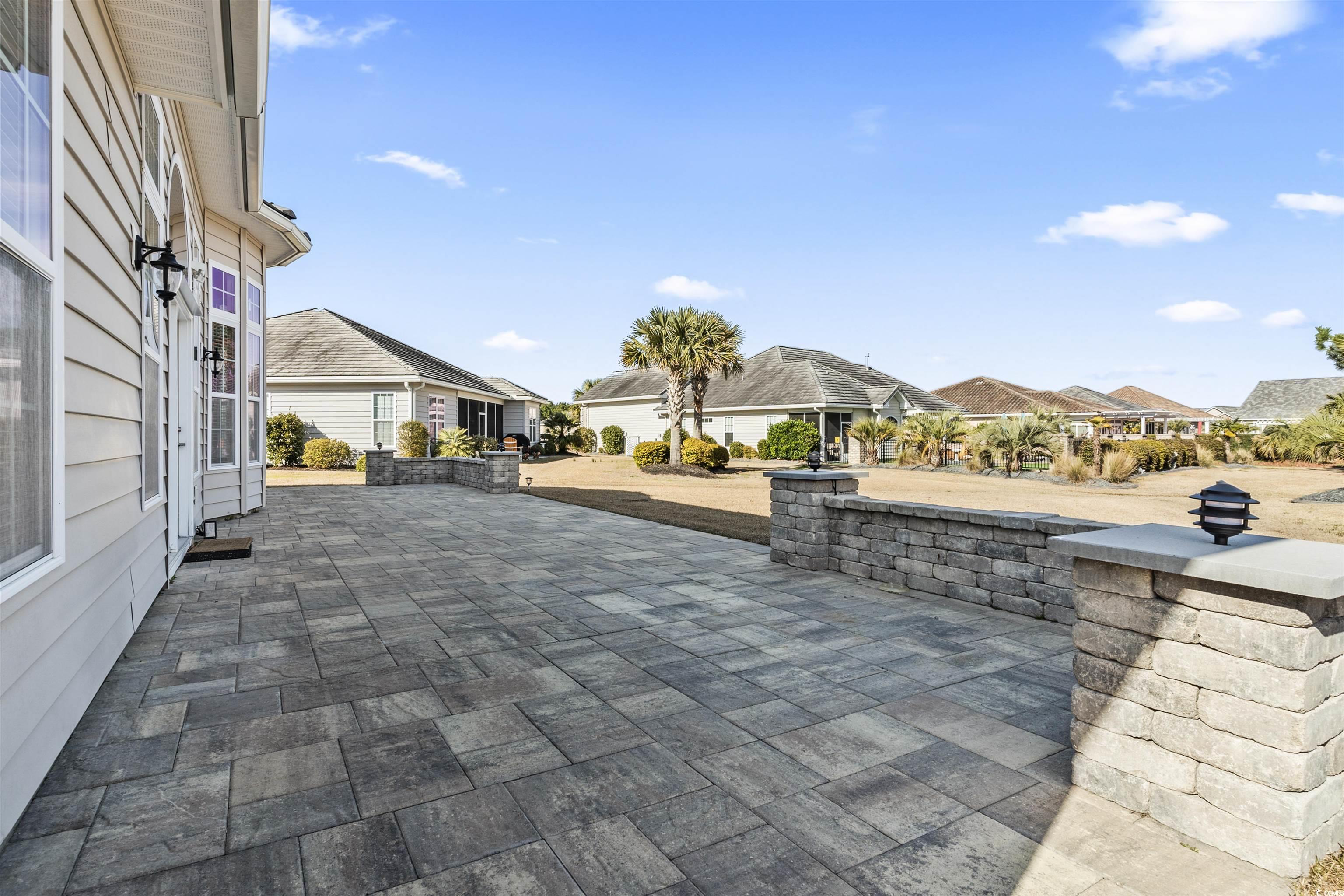 654 Evers Loop Property Photo 12