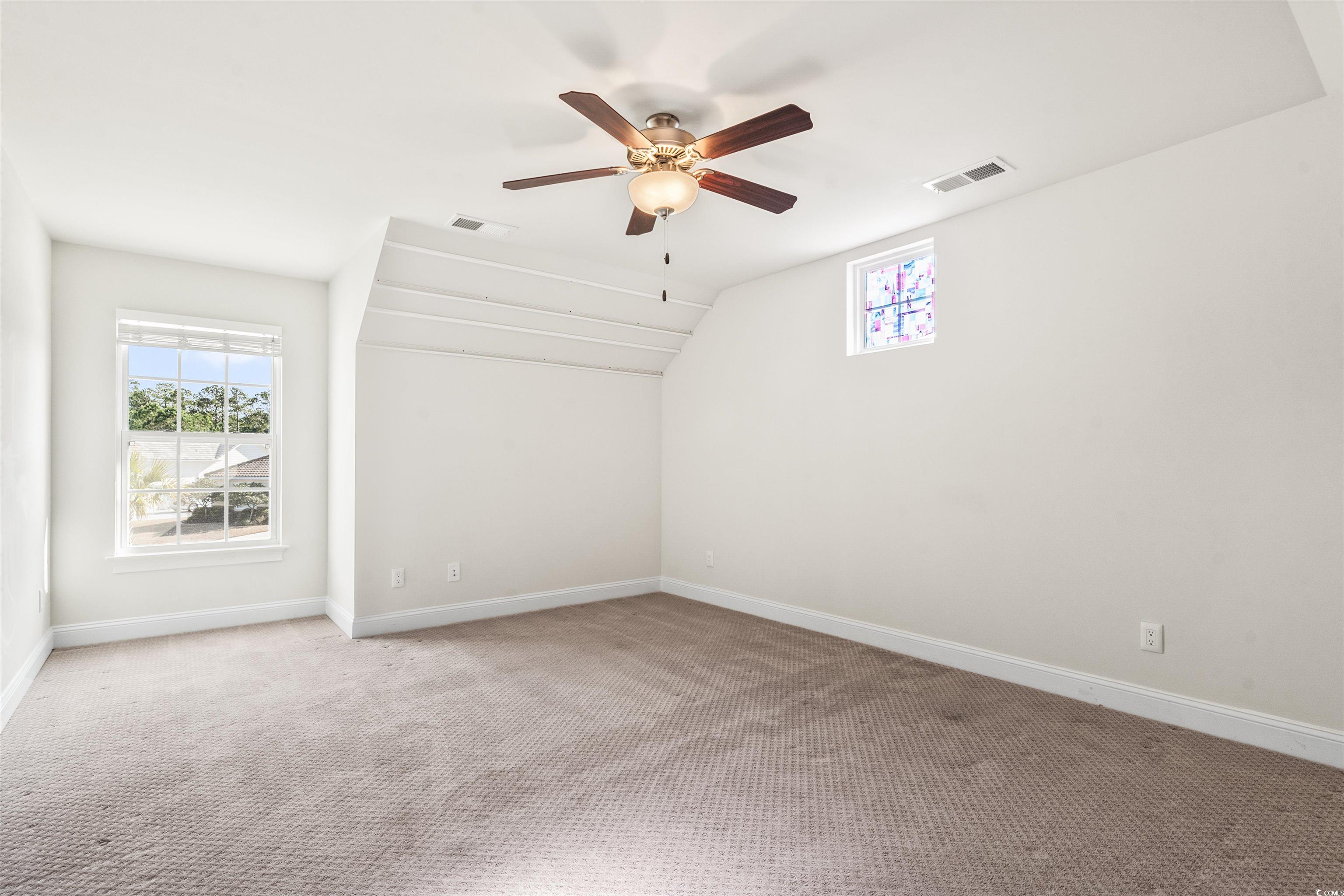 654 Evers Loop Property Photo 22