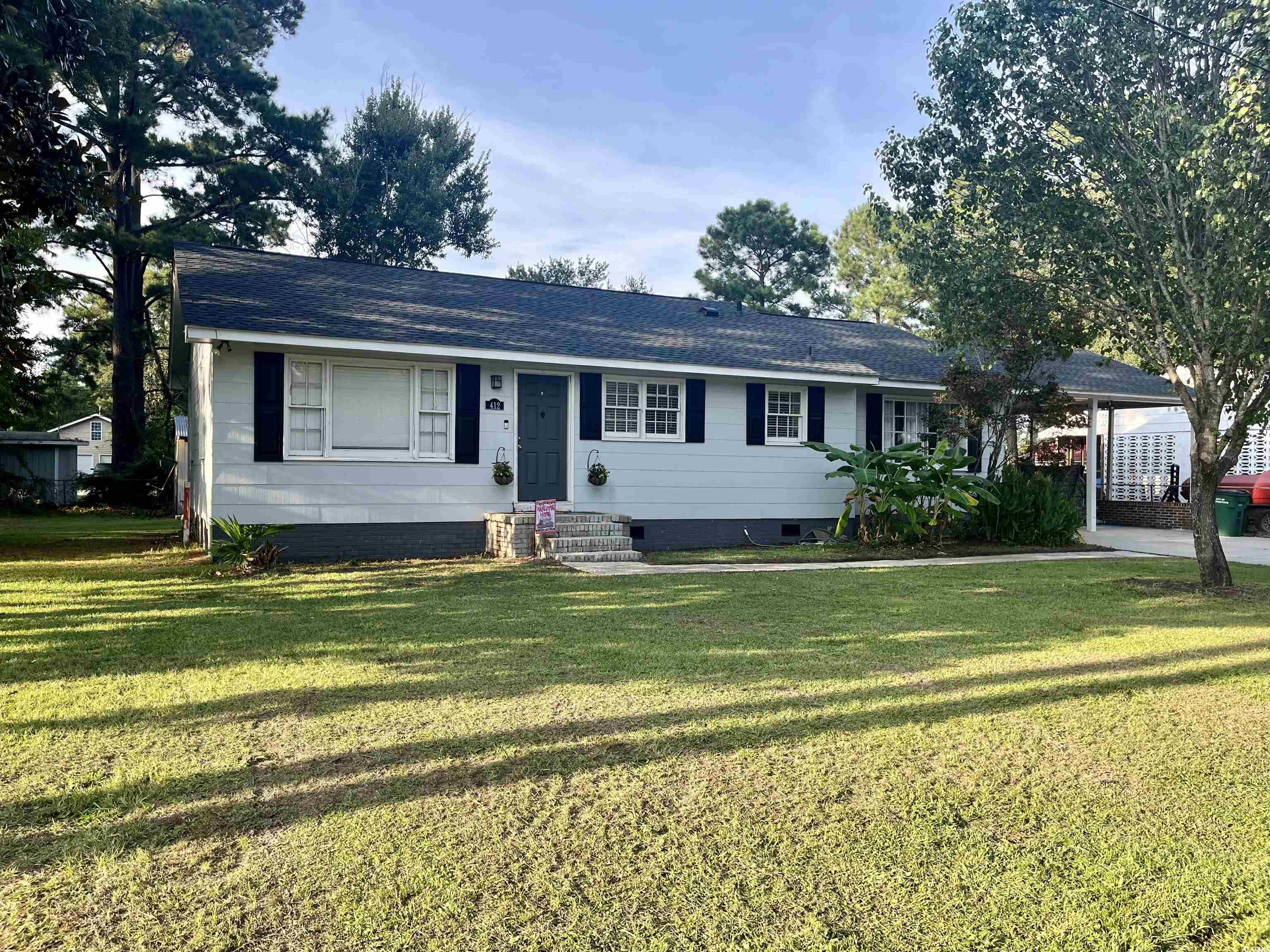 412 Olive St. Property Photo