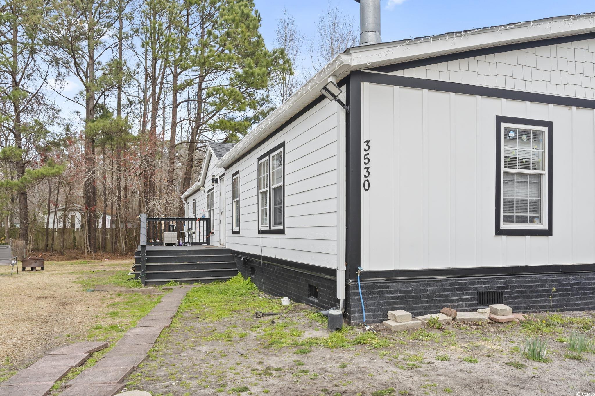 3530 Reavis Ln. Property Photo 2