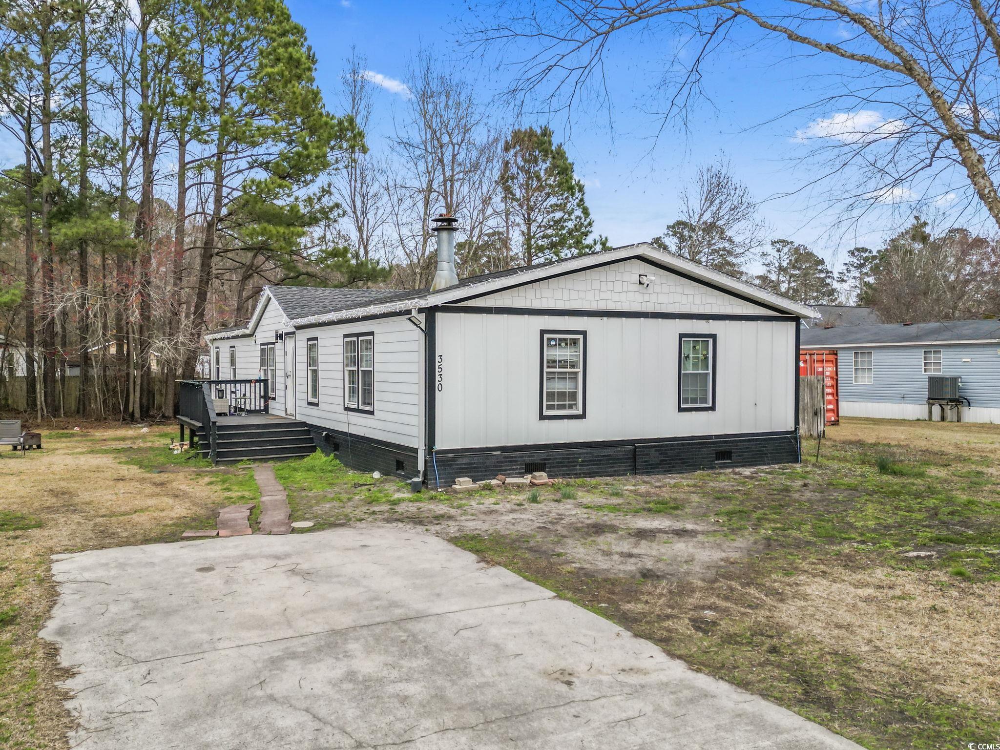 3530 Reavis Ln. Property Photo 3