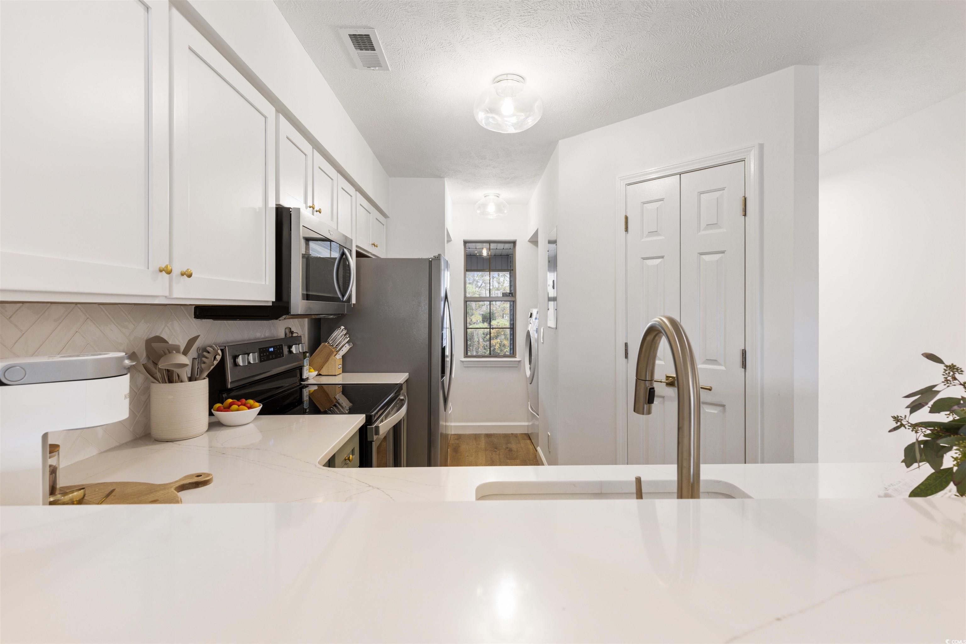 298 Pinehurst Ln. Property Photo 16