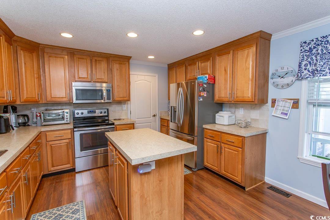343 Lakeside Crossing Dr. Property Photo 5
