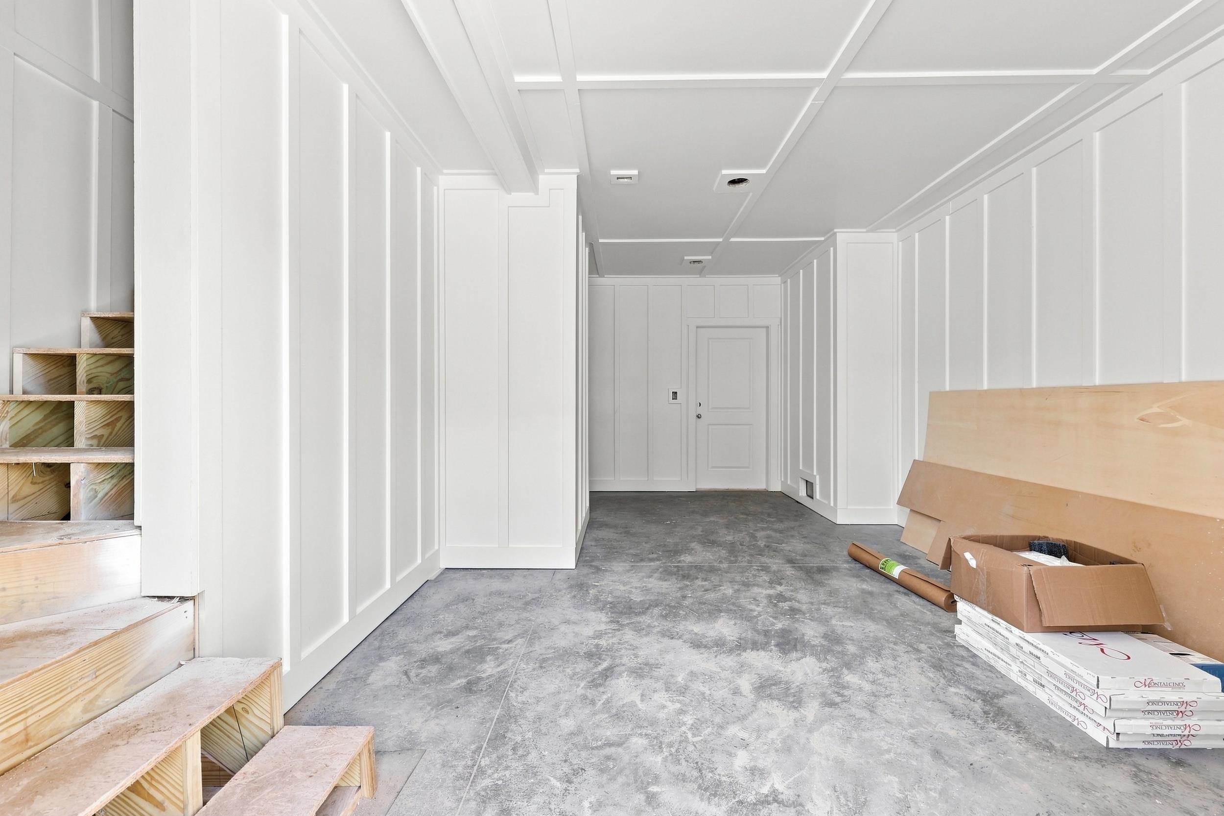 4710 Surf St. Property Photo 14