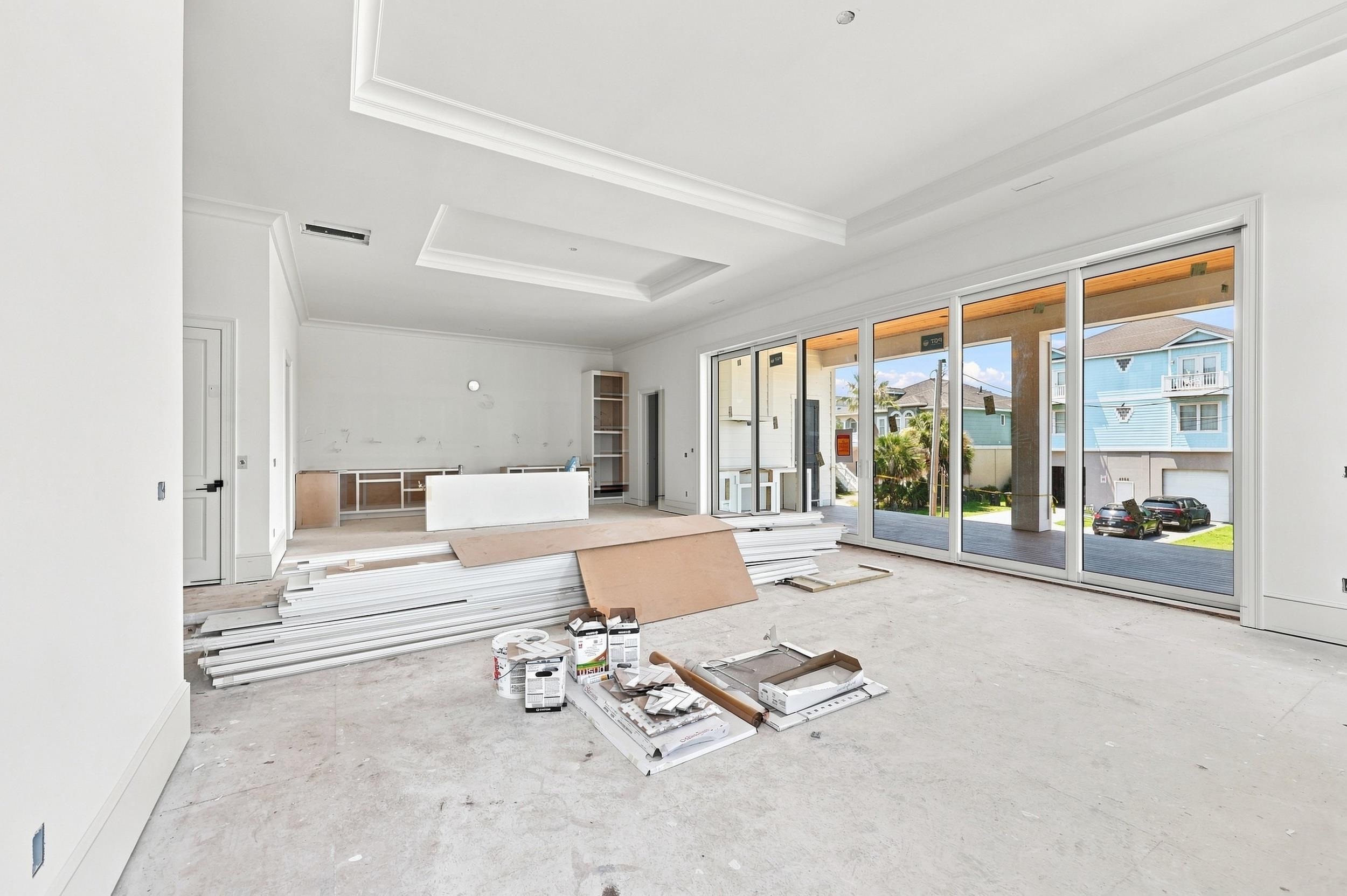 4710 Surf St. Property Photo 18