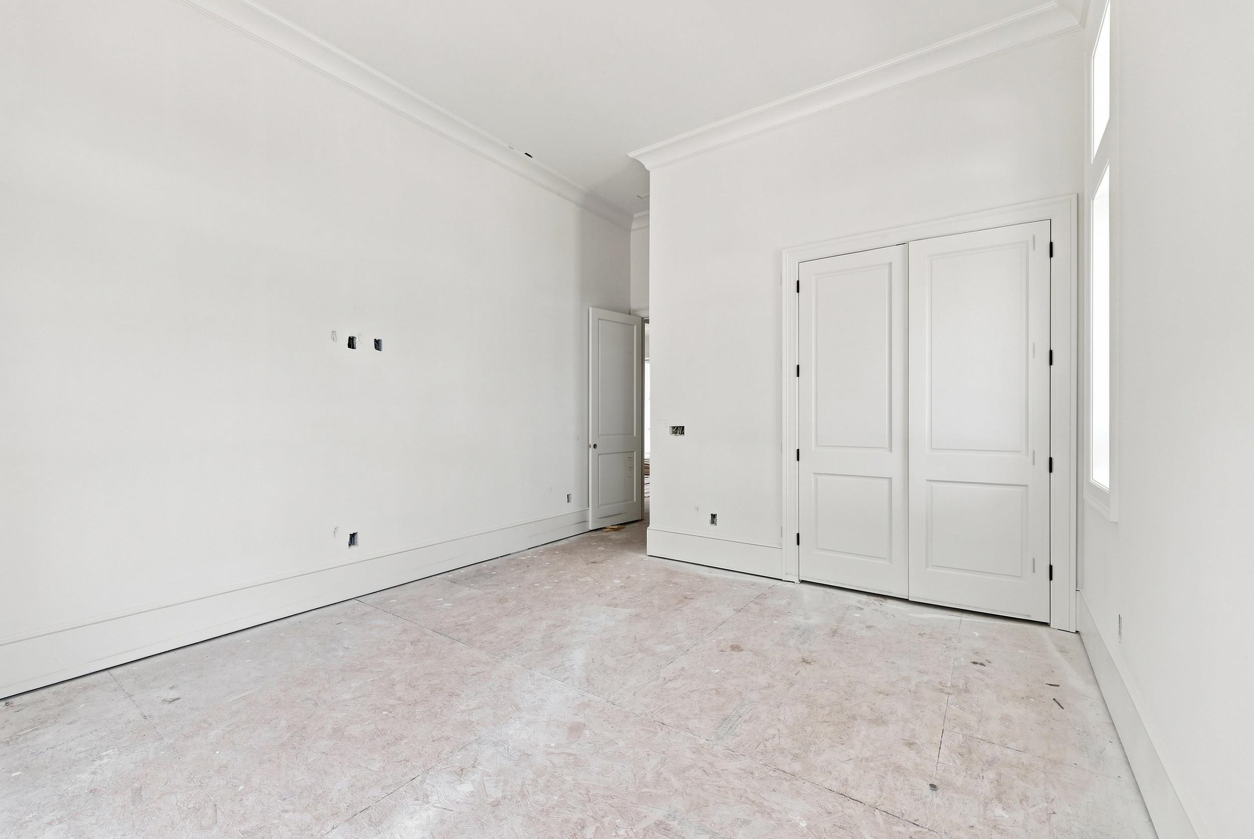 4710 Surf St. Property Photo 28