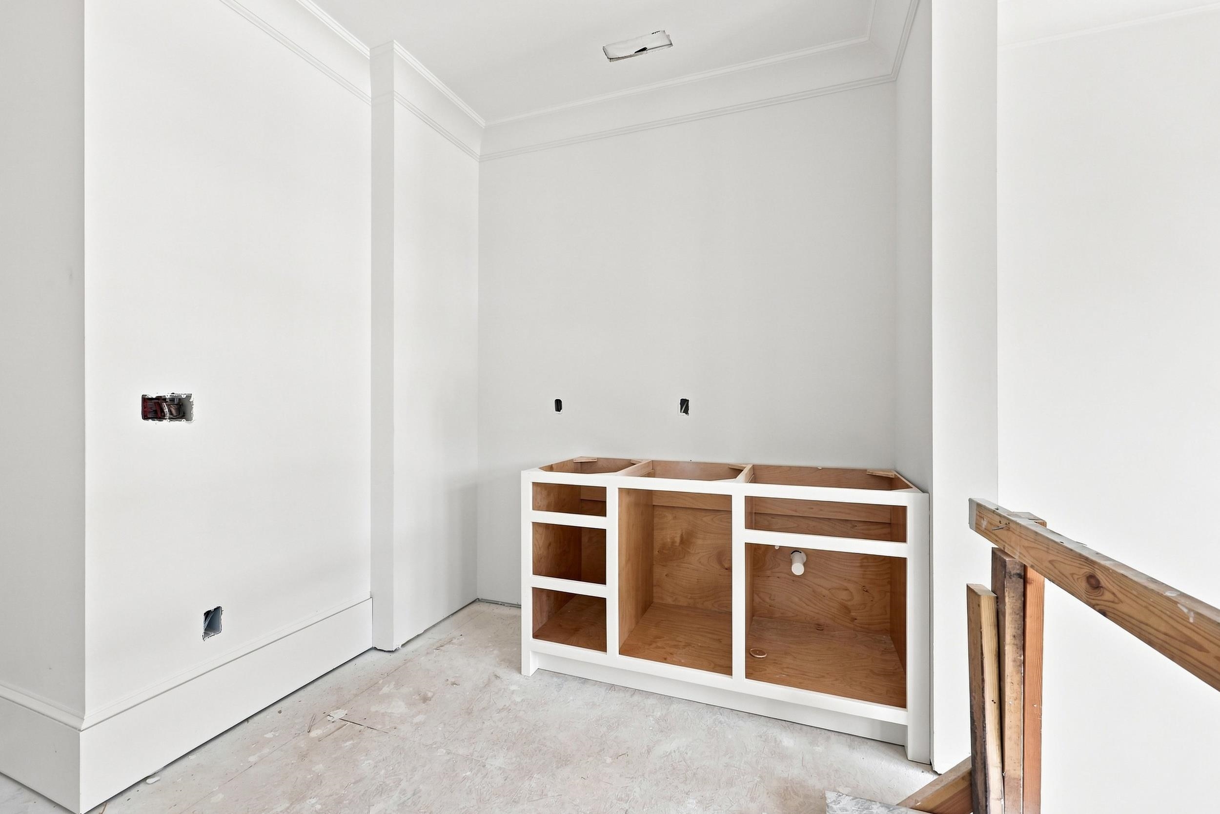 4710 Surf St. Property Photo 35