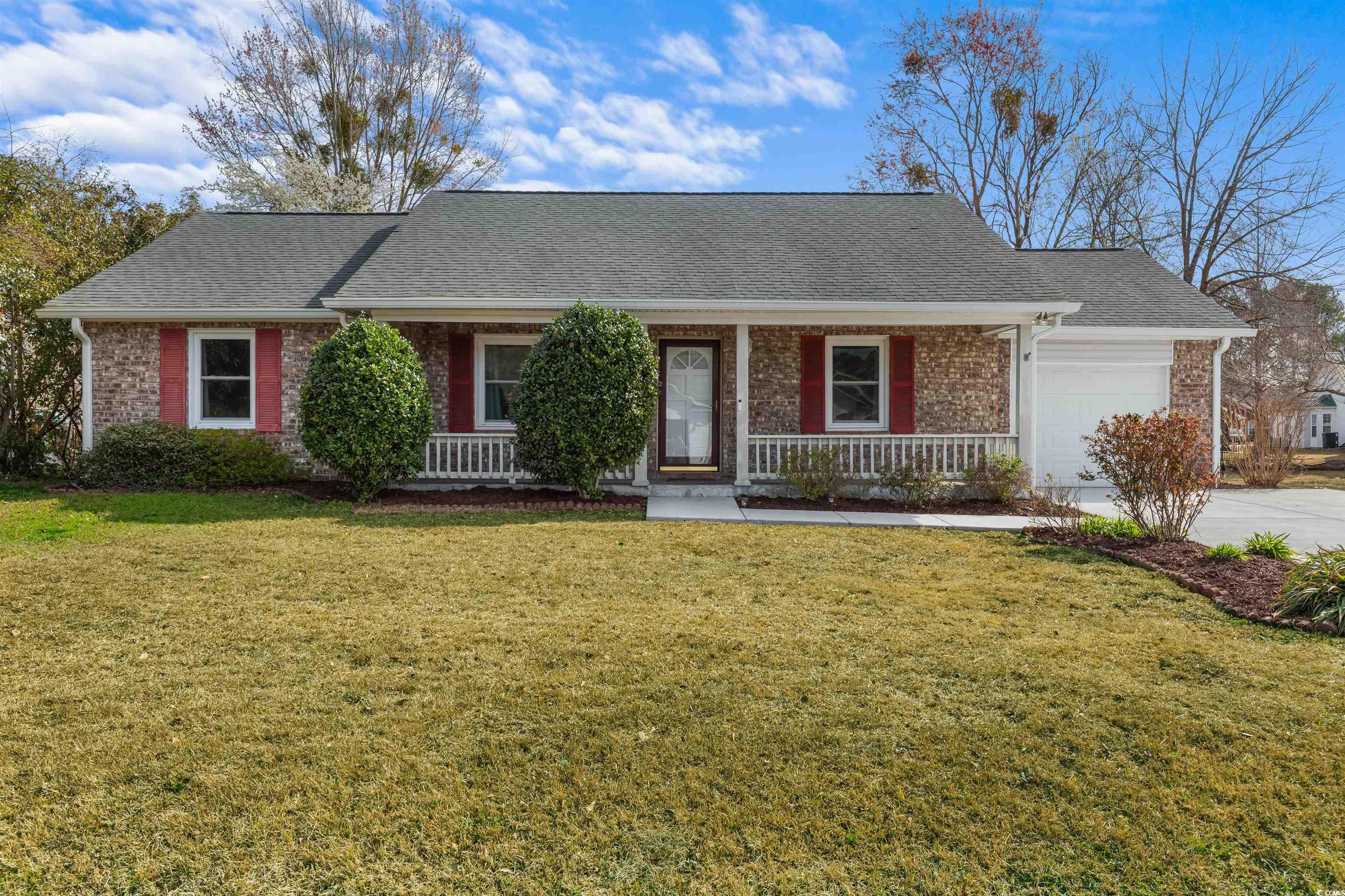 Lake Park Plantation Real Estate Listings Main Image