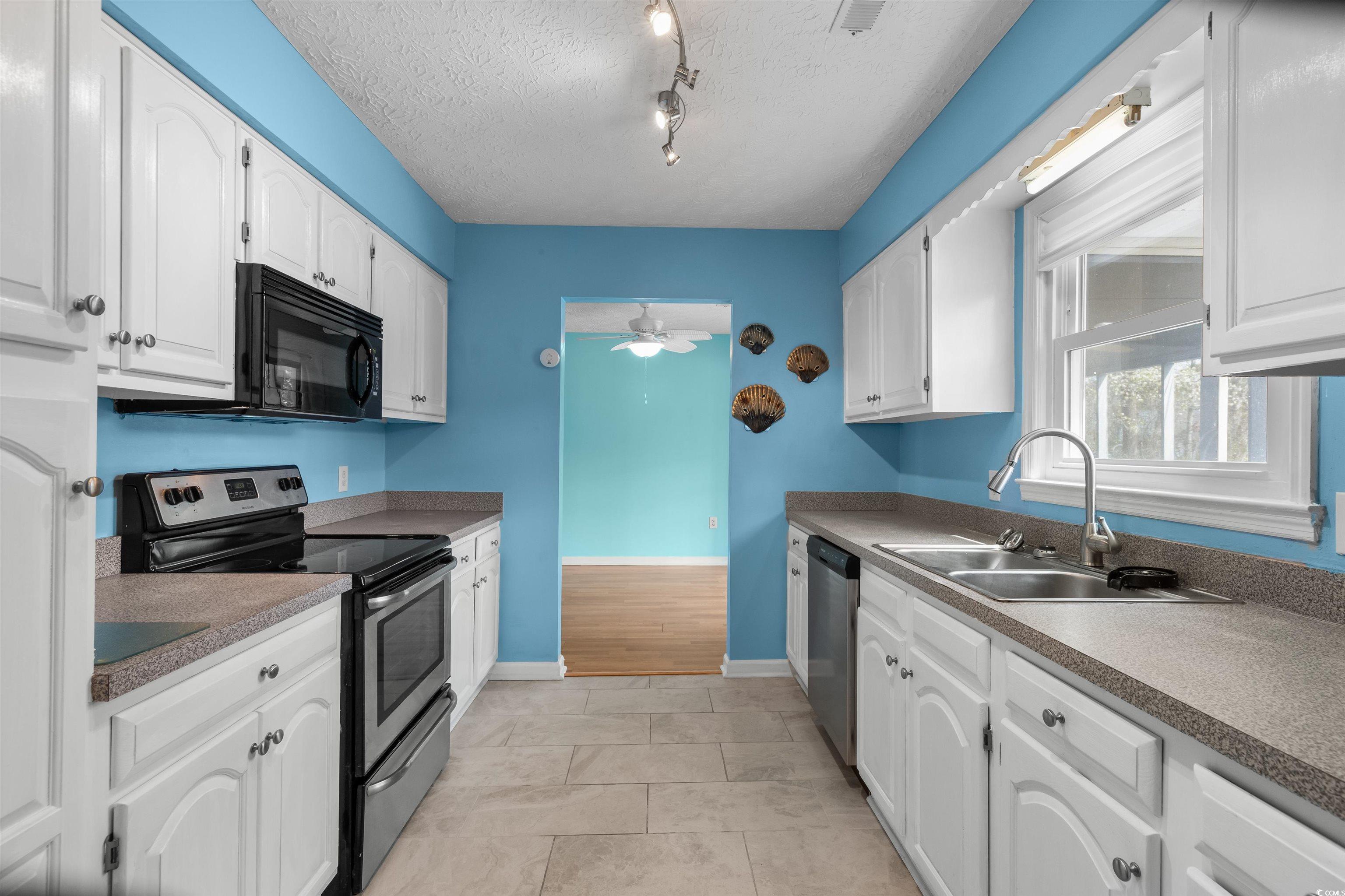 614 Cavandish Dr. Property Photo 15