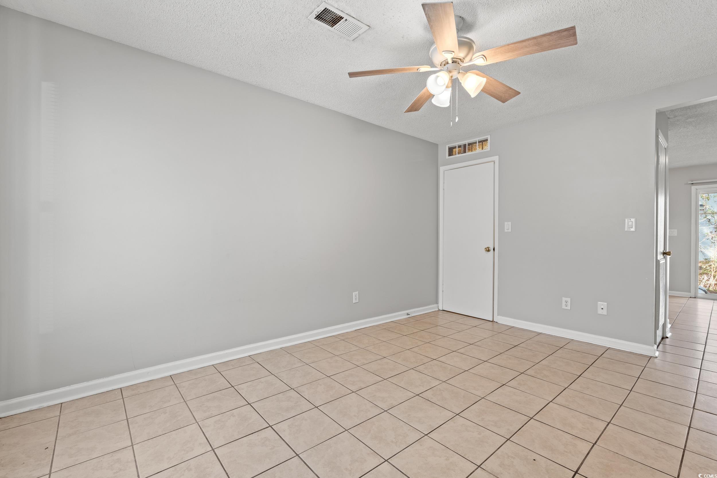 3458 Macklen Rd. Property Photo 4