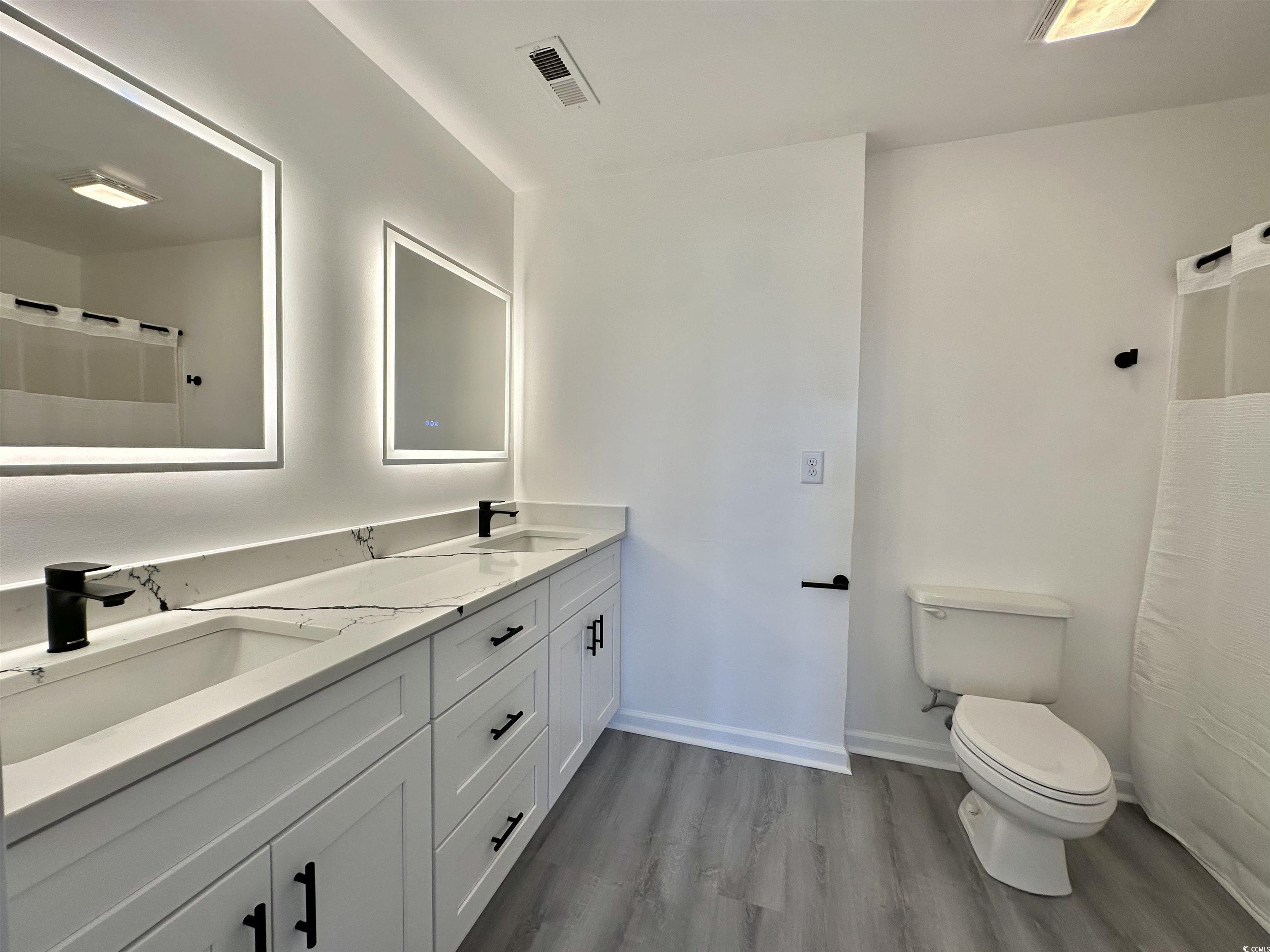 5000 Windsor Green Way Property Photo 24