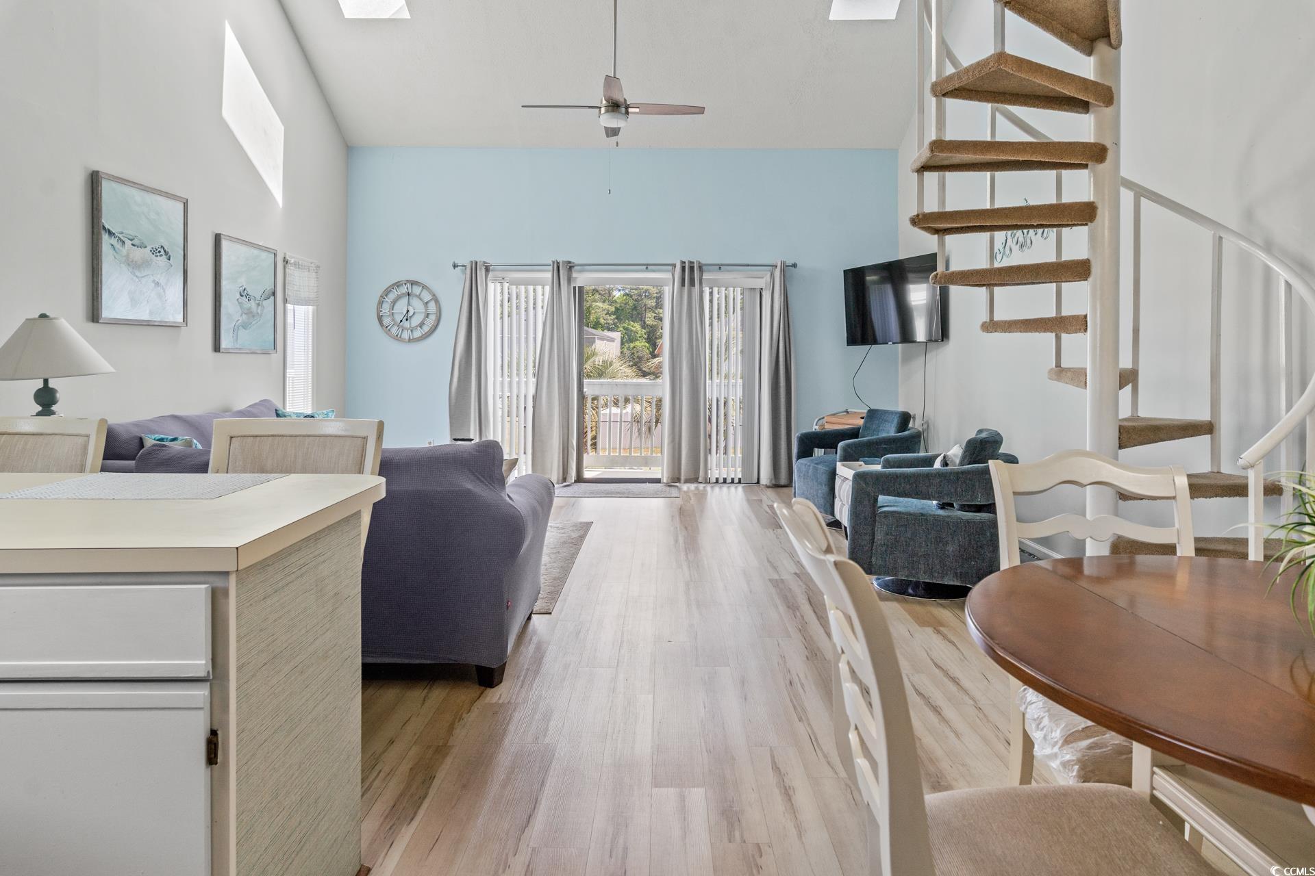 1890 Colony Dr. Property Photo 37