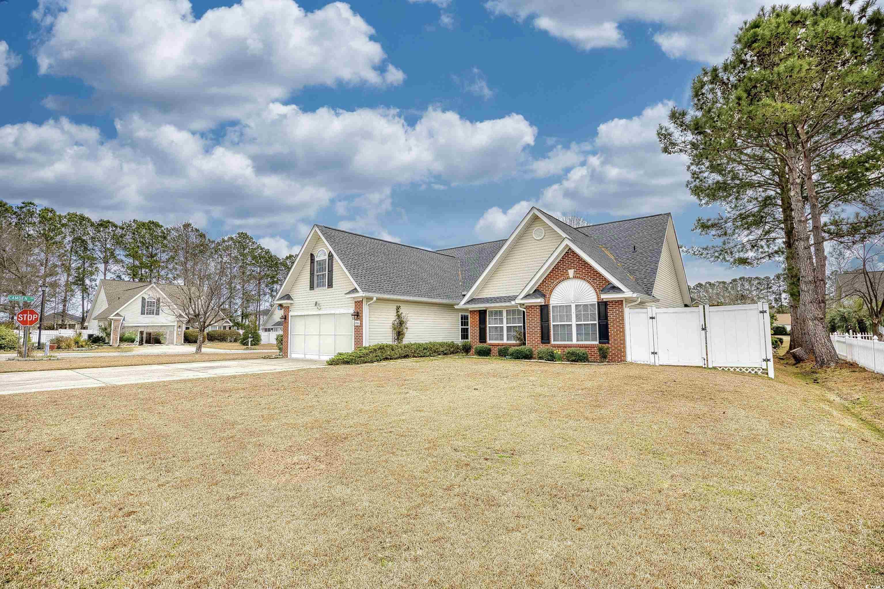 3736 Brookhill Dr. Property Photo 4