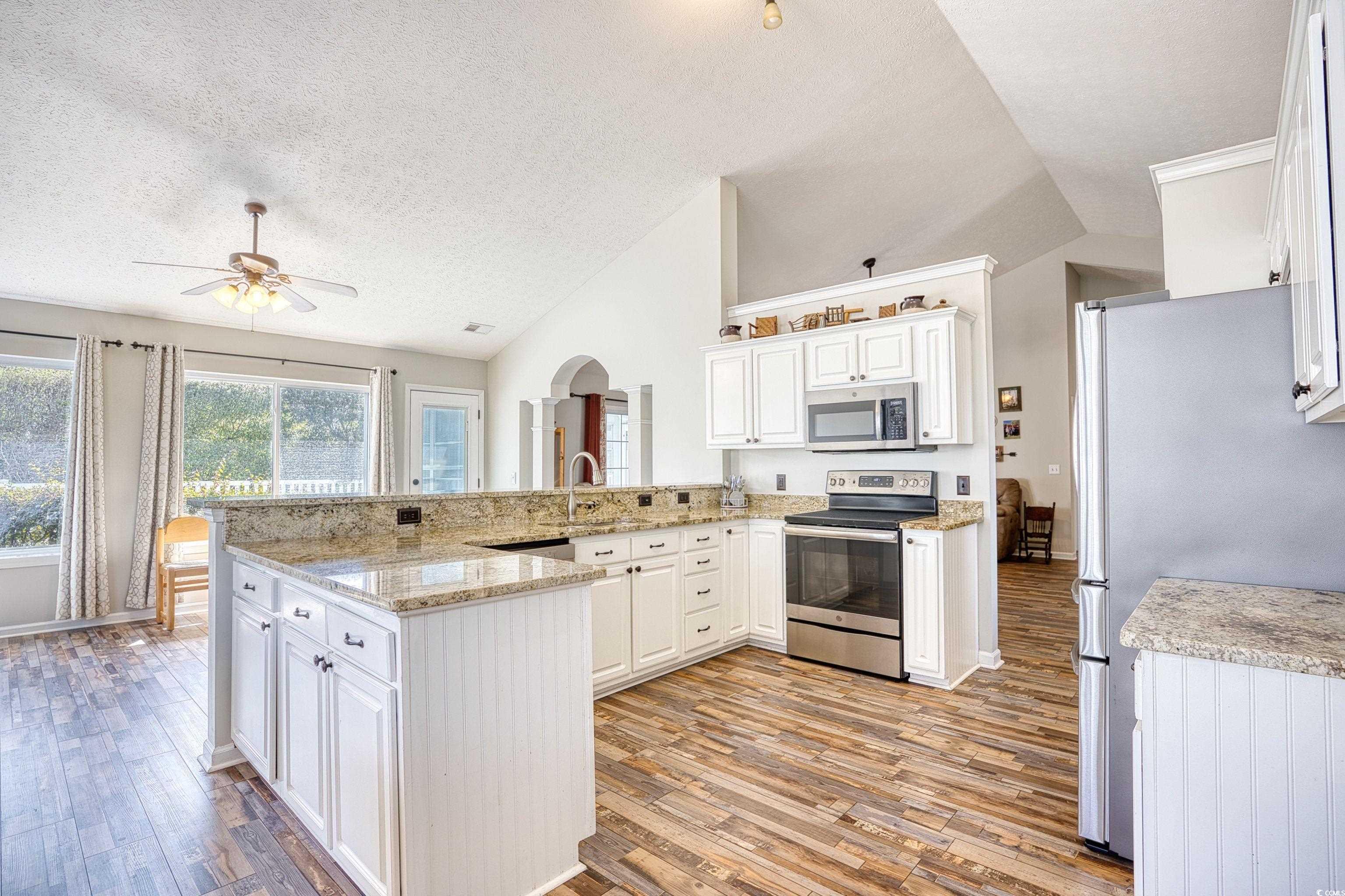 3736 Brookhill Dr. Property Photo 15