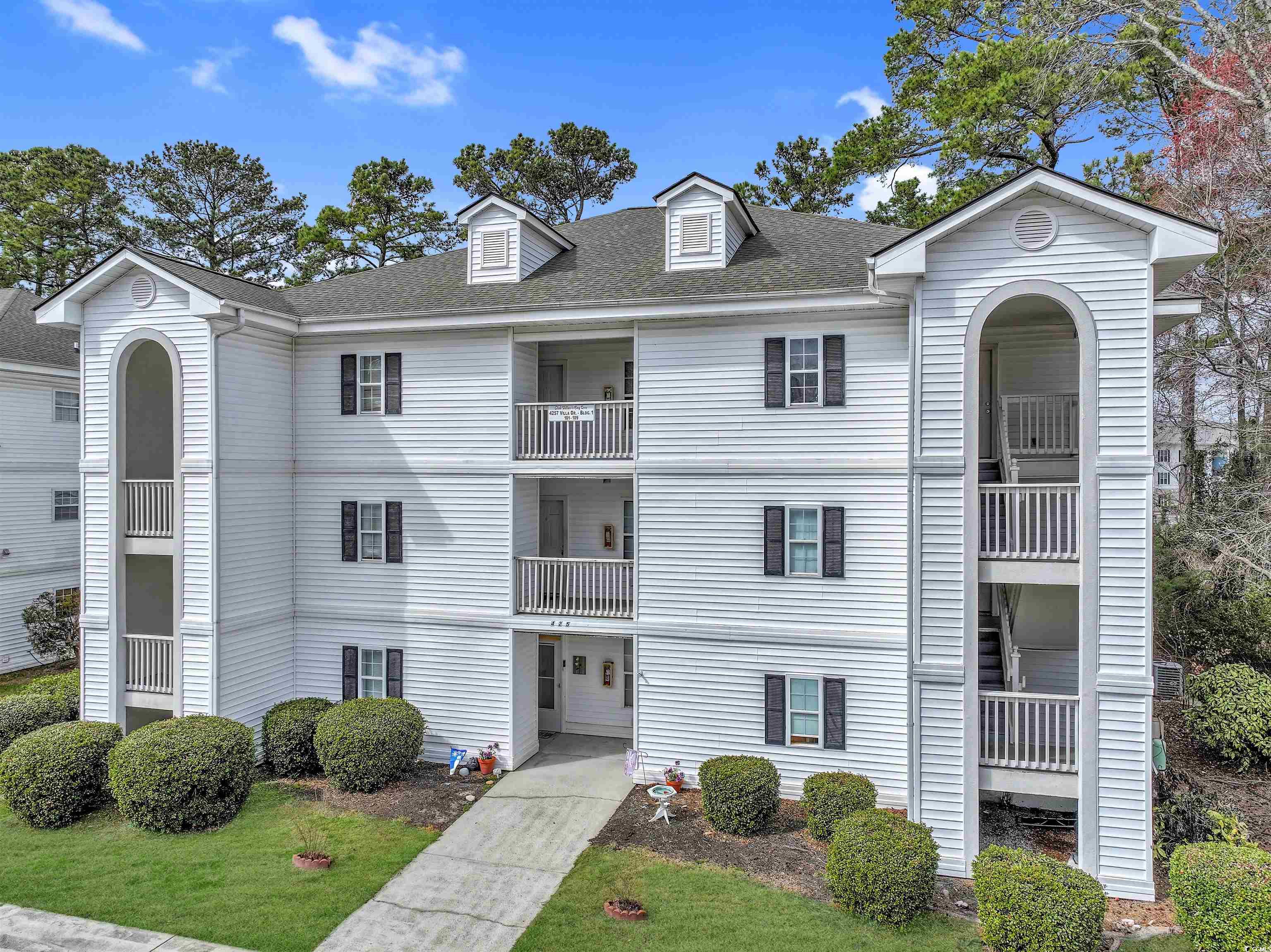 Club Villa At Baytree Real Estate Listings Main Image