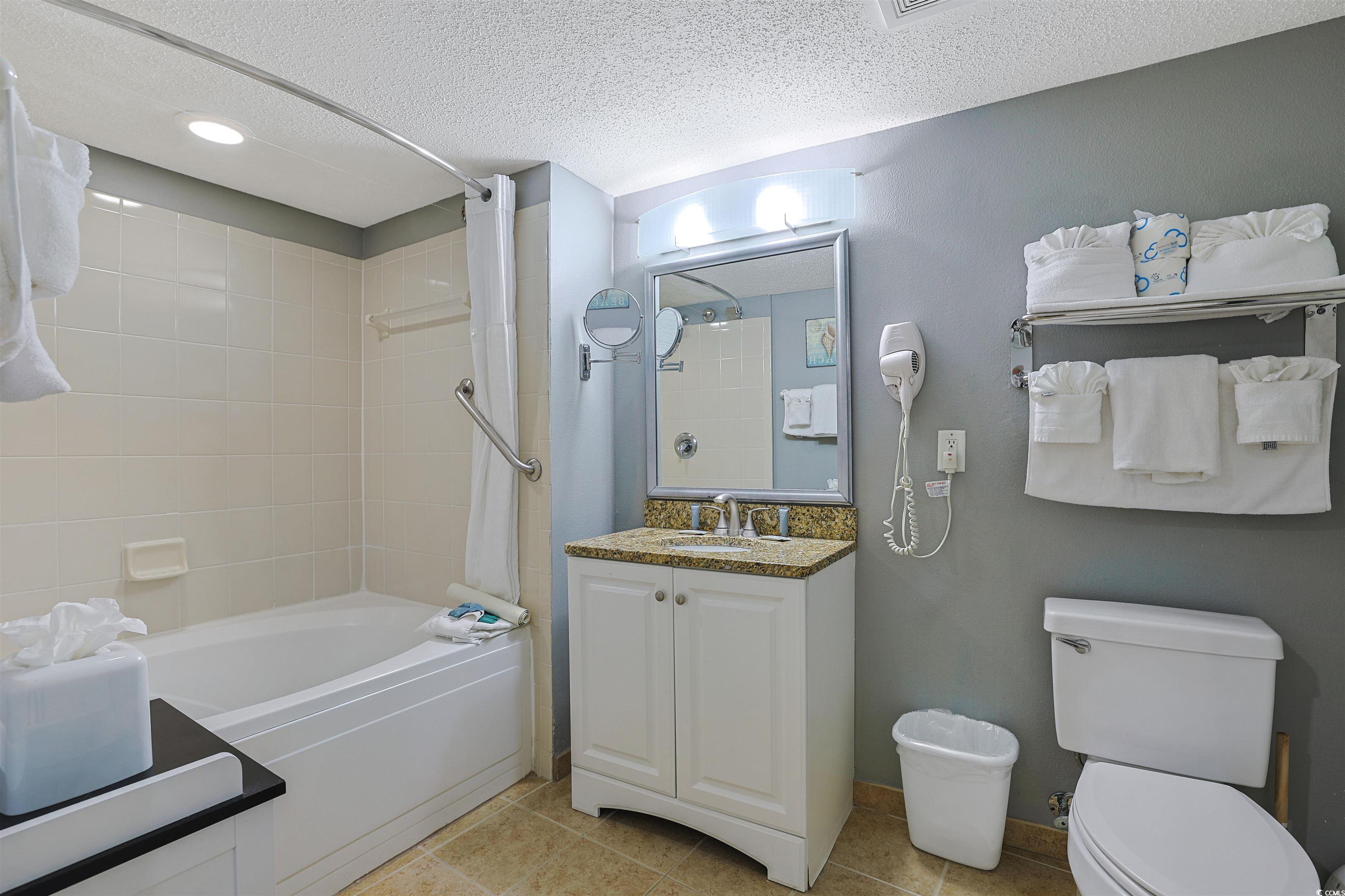 300 N Ocean Blvd. Property Photo 13
