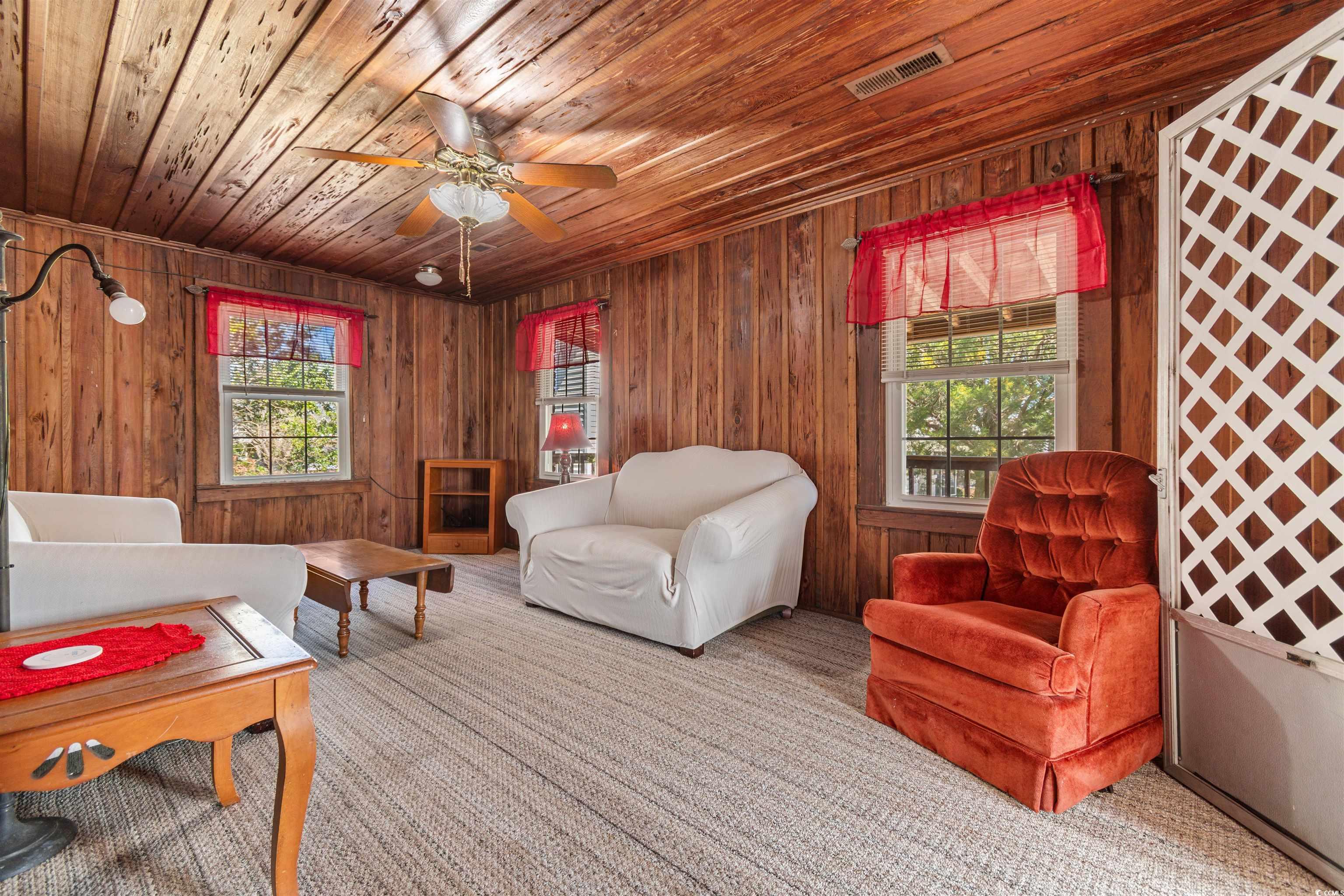 112 S Rosemary Ave. Property Photo 33