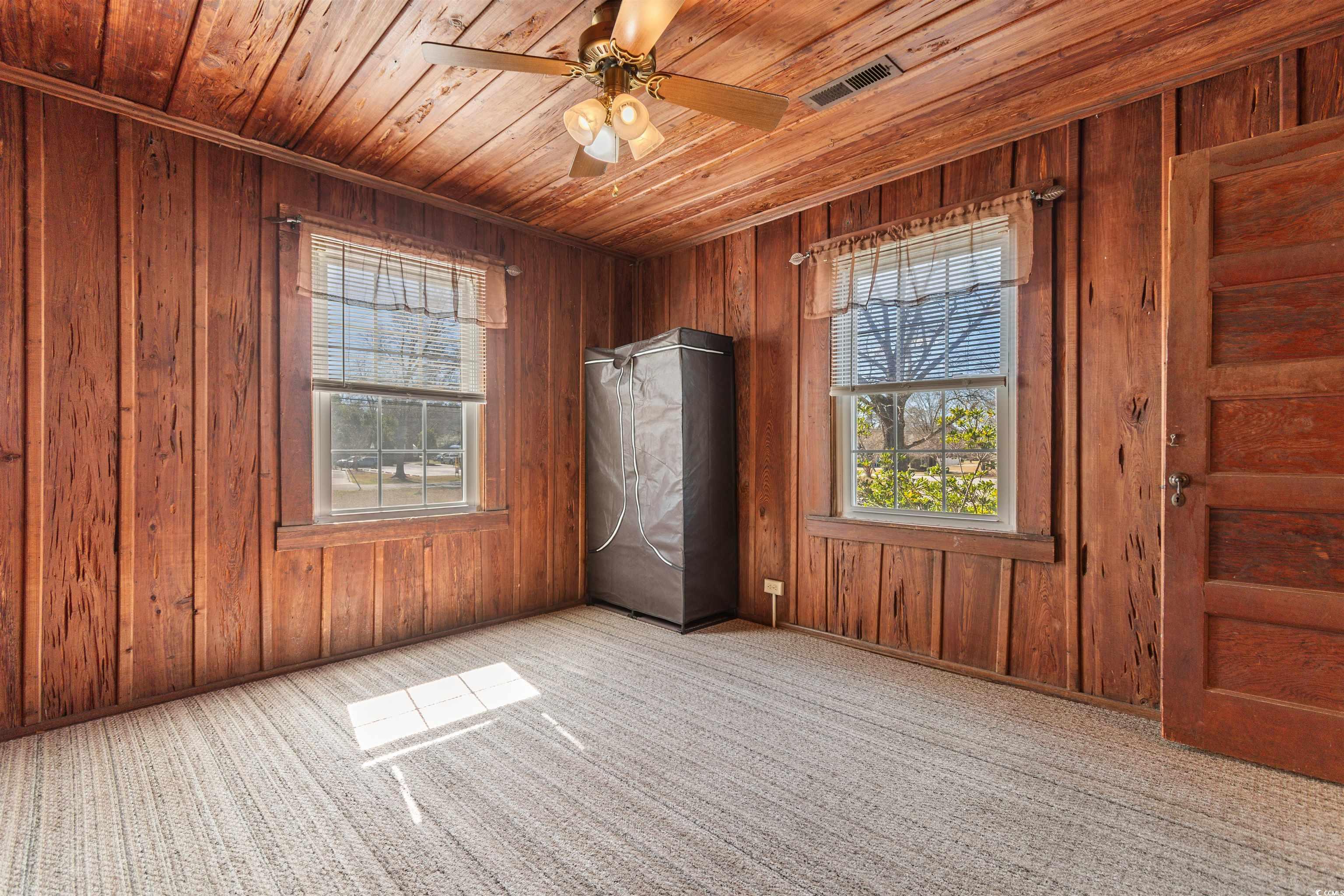 112 S Rosemary Ave. Property Photo 35