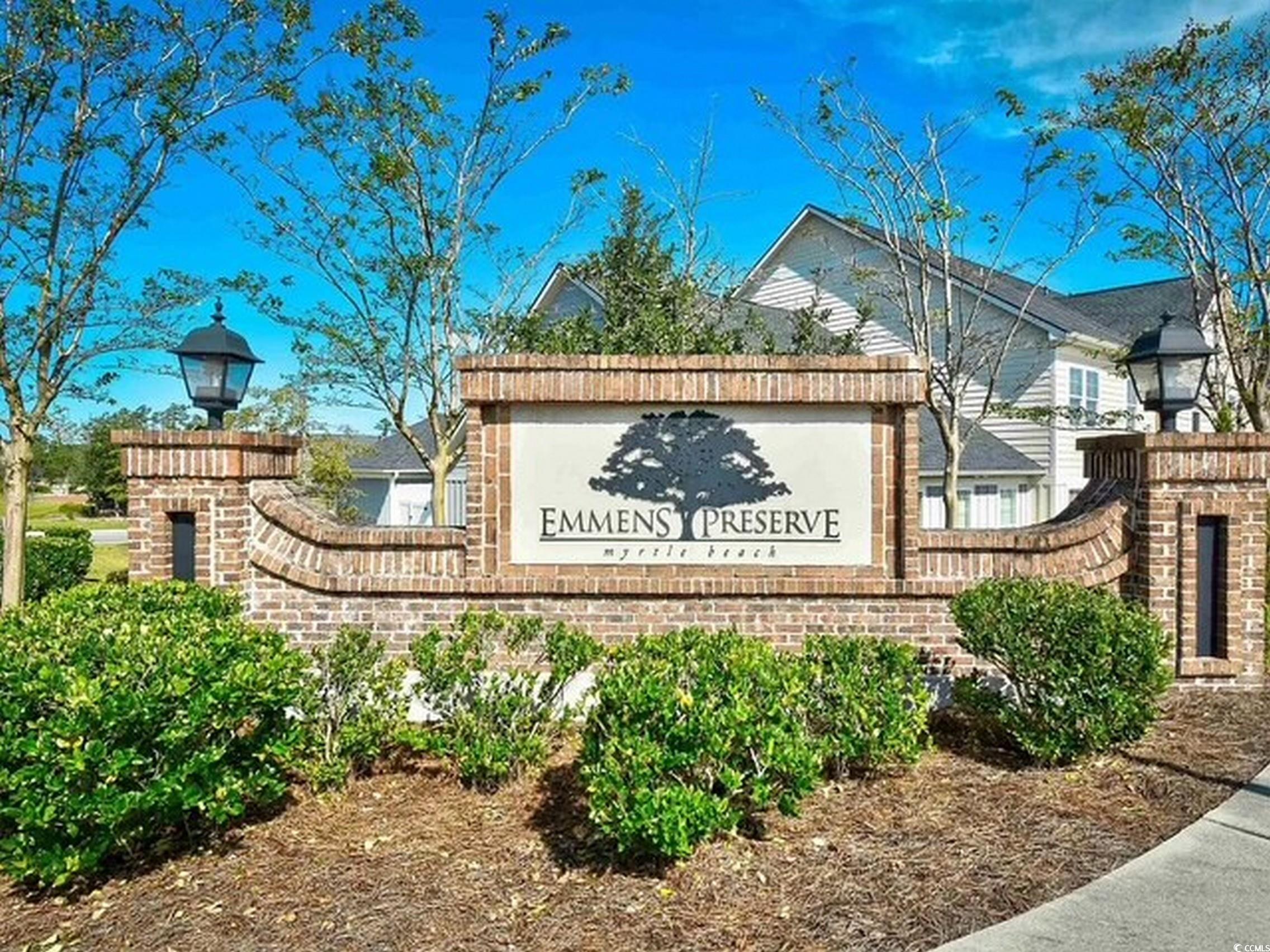 1575 Berkshire Ave. Property Photo 3