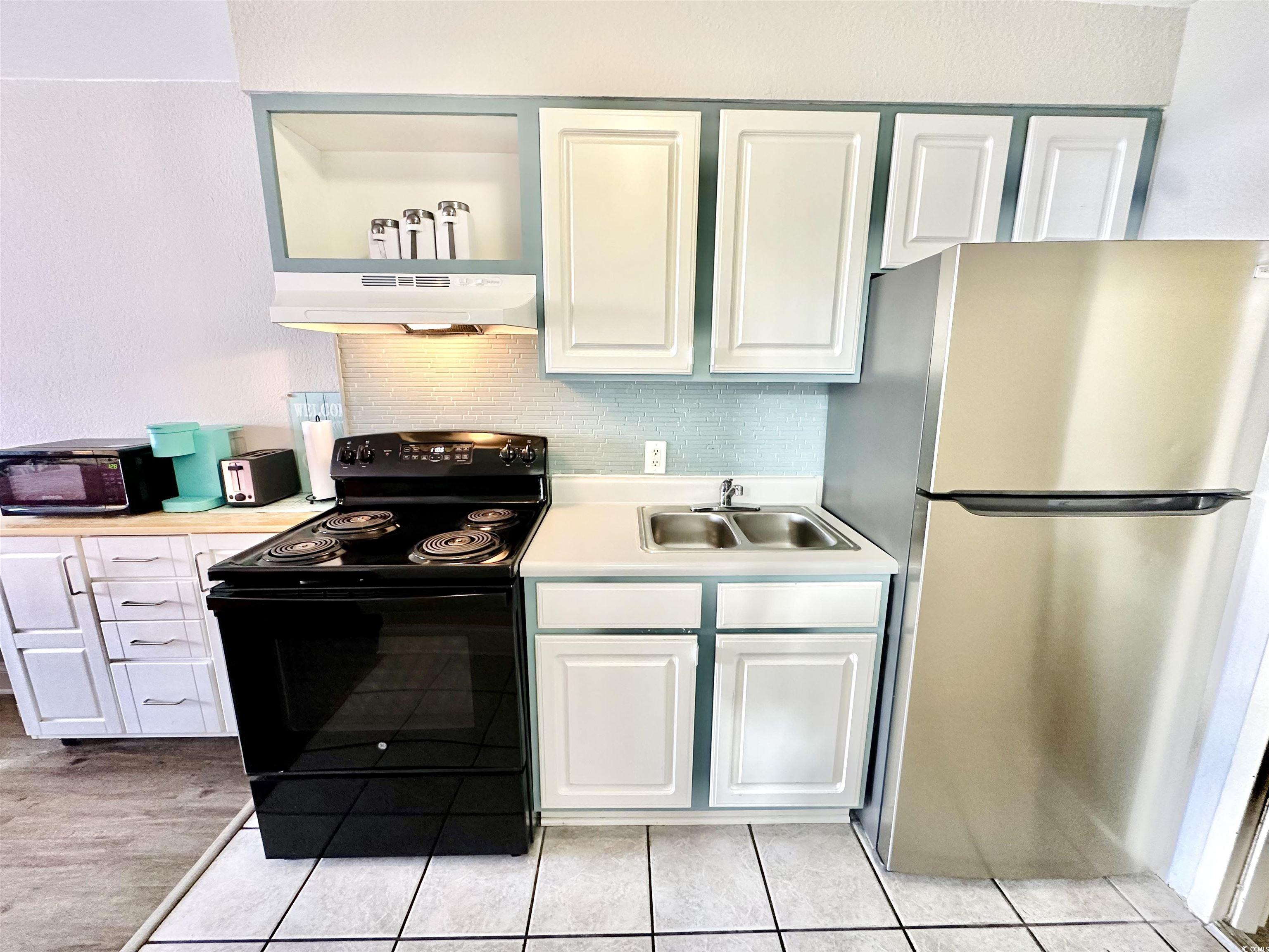 1207 S Ocean Blvd. Property Photo 3