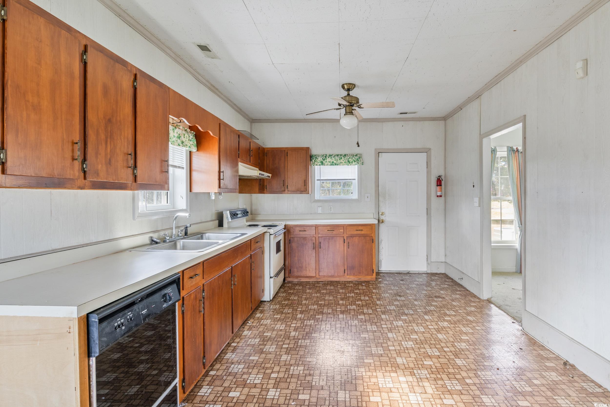 5092 Harrelson Ave. Property Photo 10