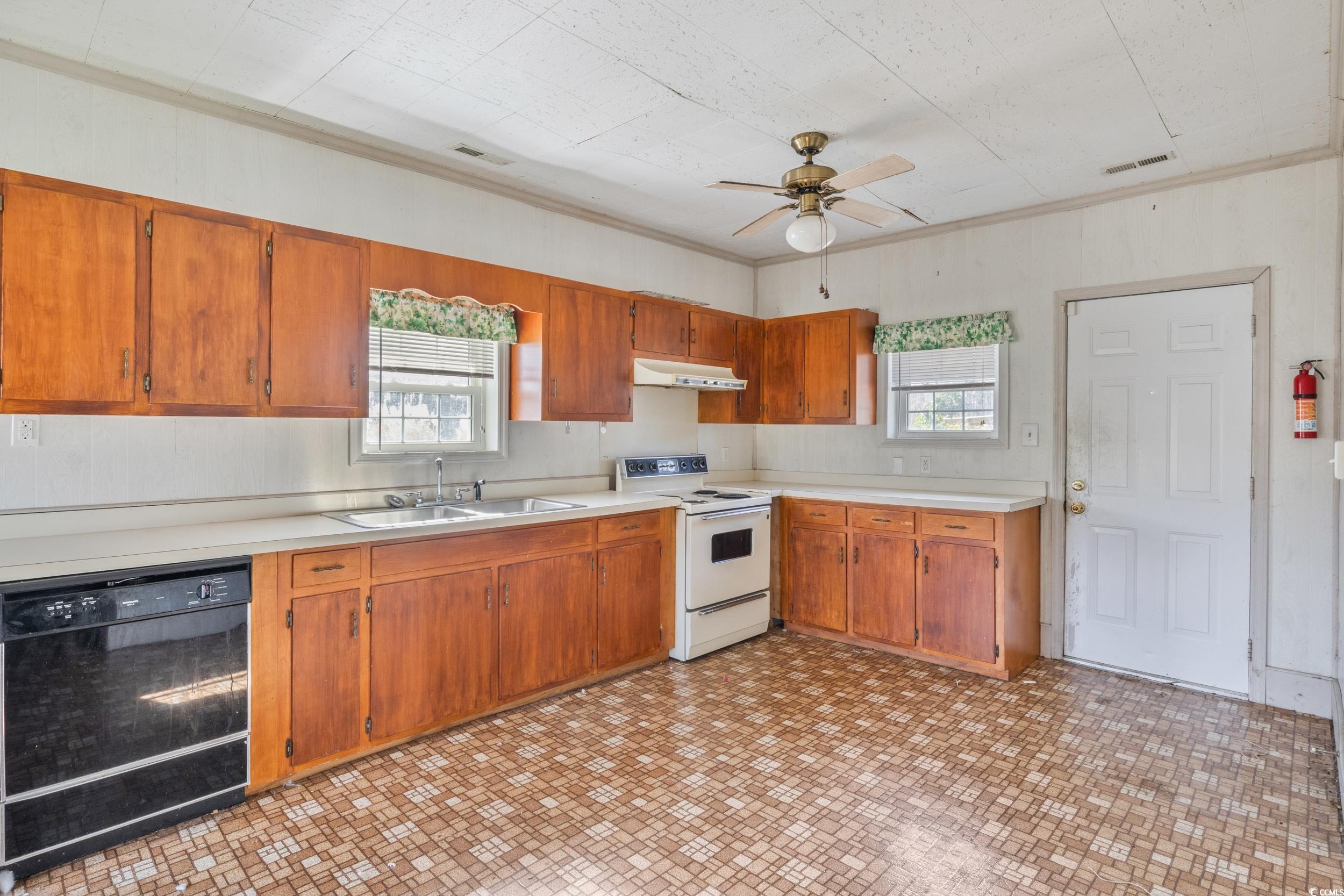 5092 Harrelson Ave. Property Photo 11