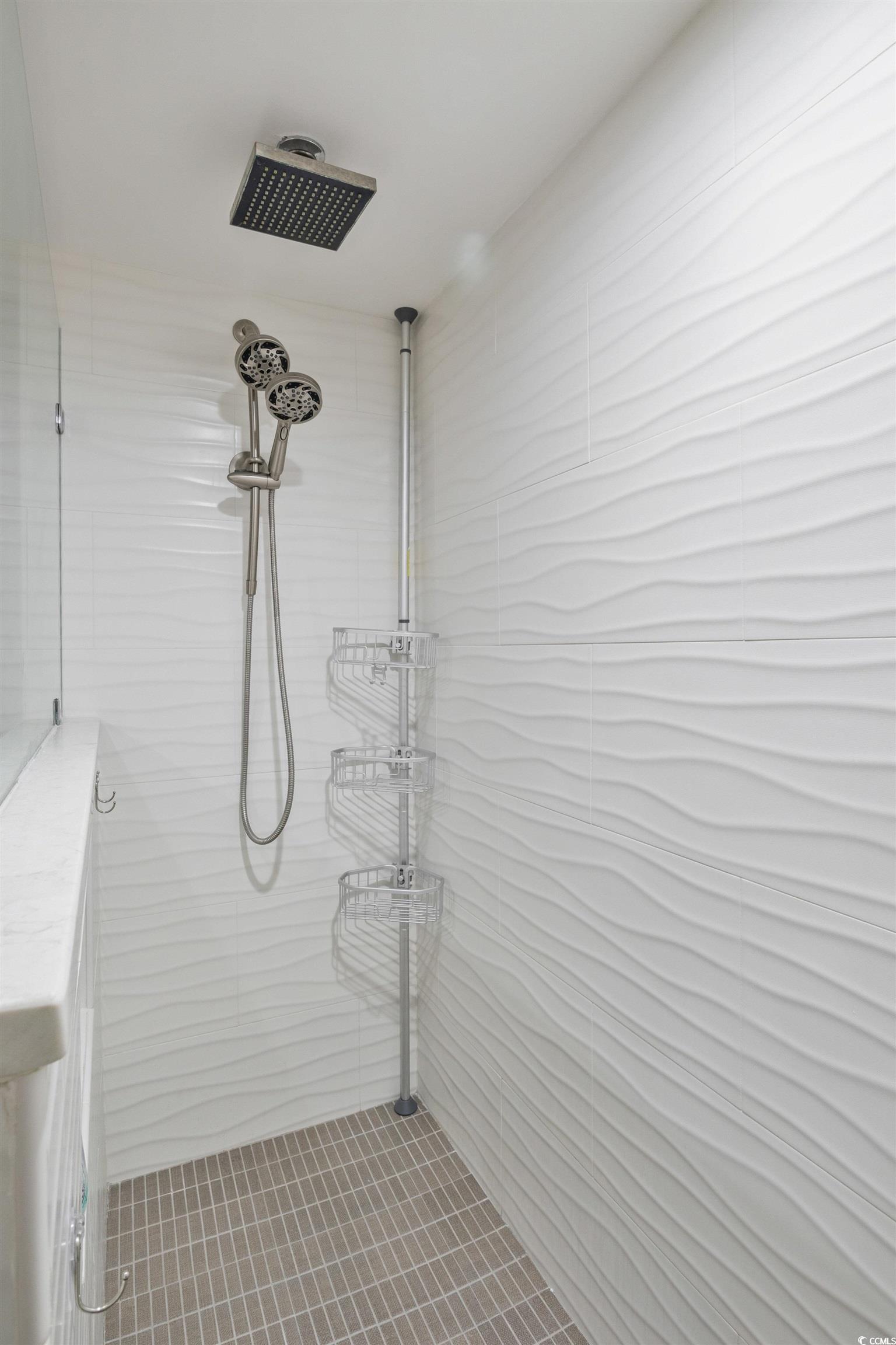 8560 Queensway Blvd. Property Photo 21
