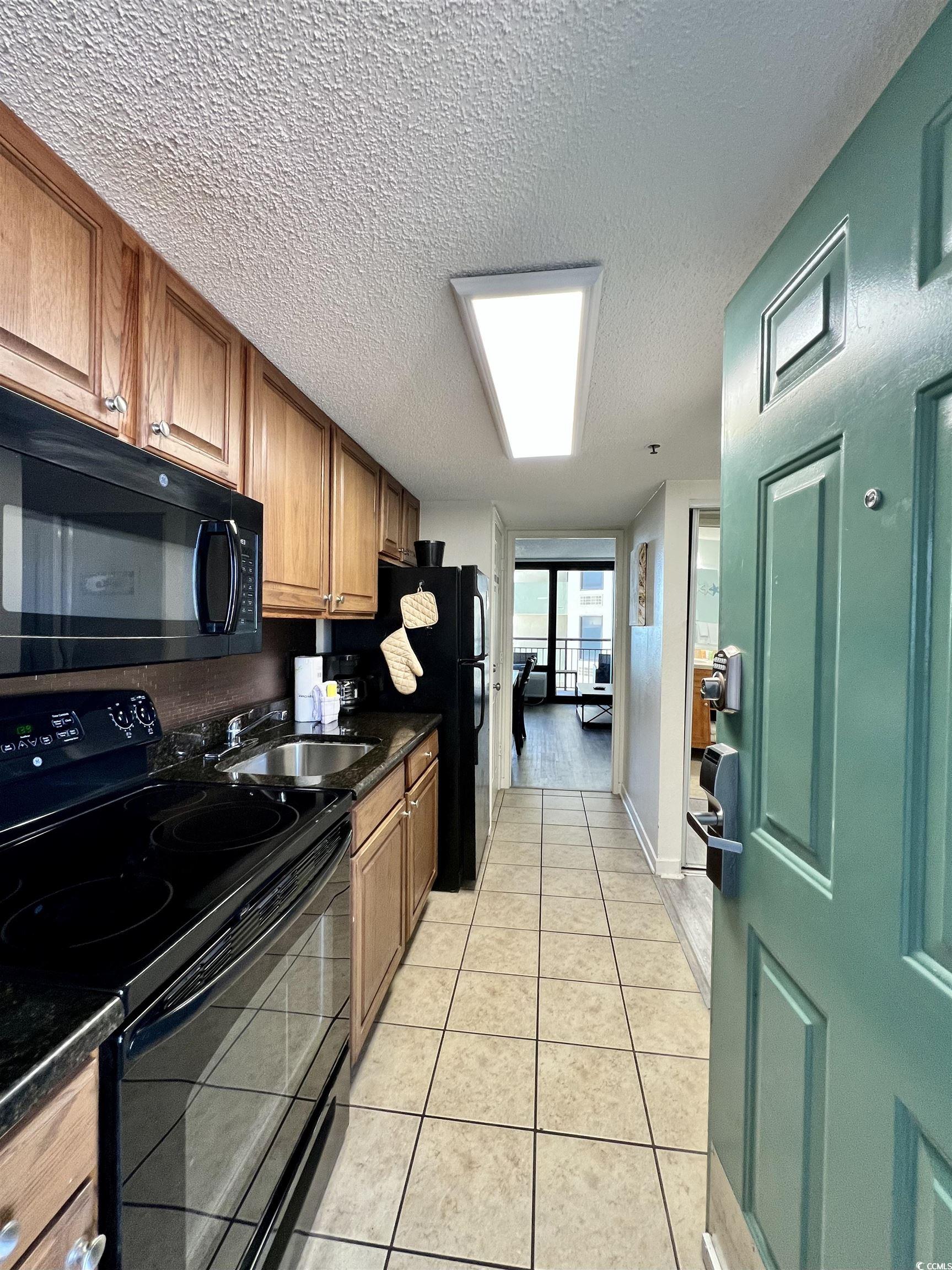 2710 N Ocean Blvd. Property Photo 3