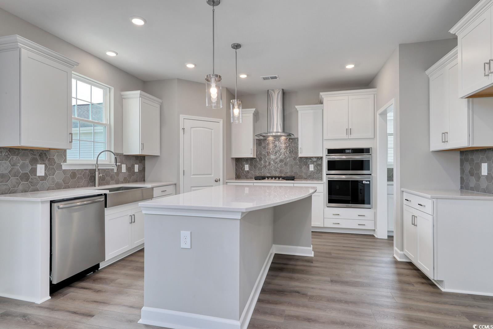 4035 Bucolic Loop Property Photo 7