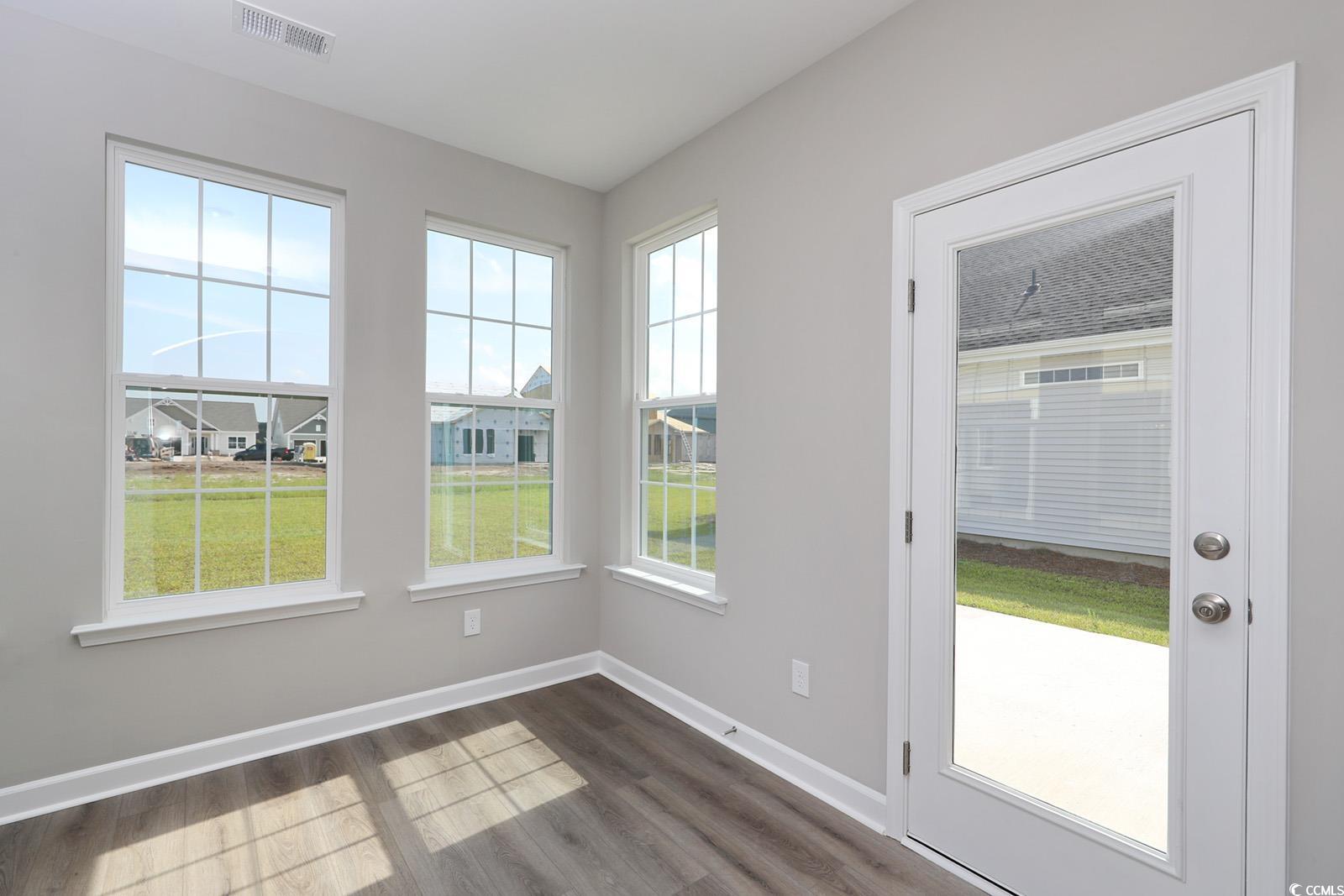 4035 Bucolic Loop Property Photo 9