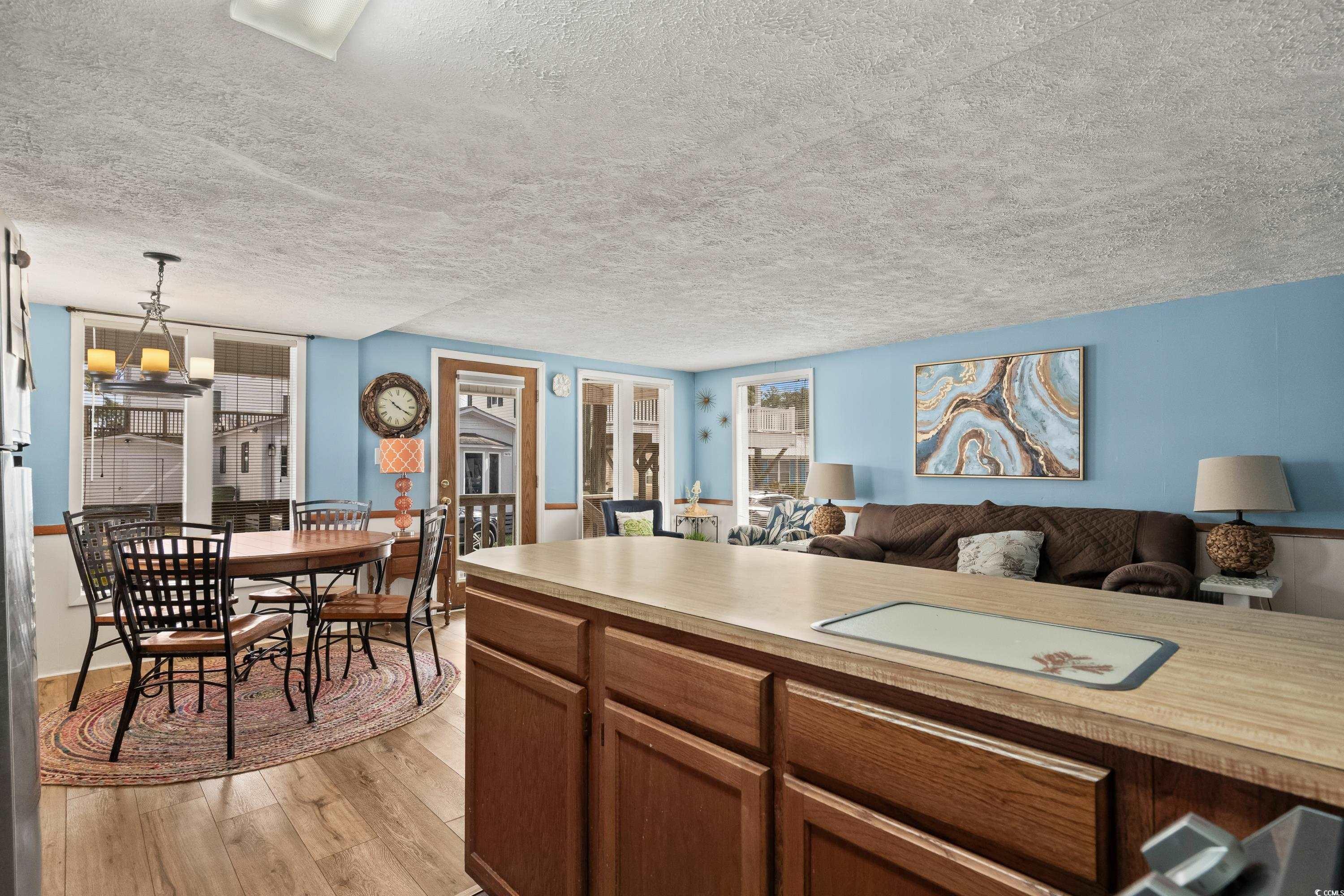 6001- 1688 S Kings Highway Property Photo 17