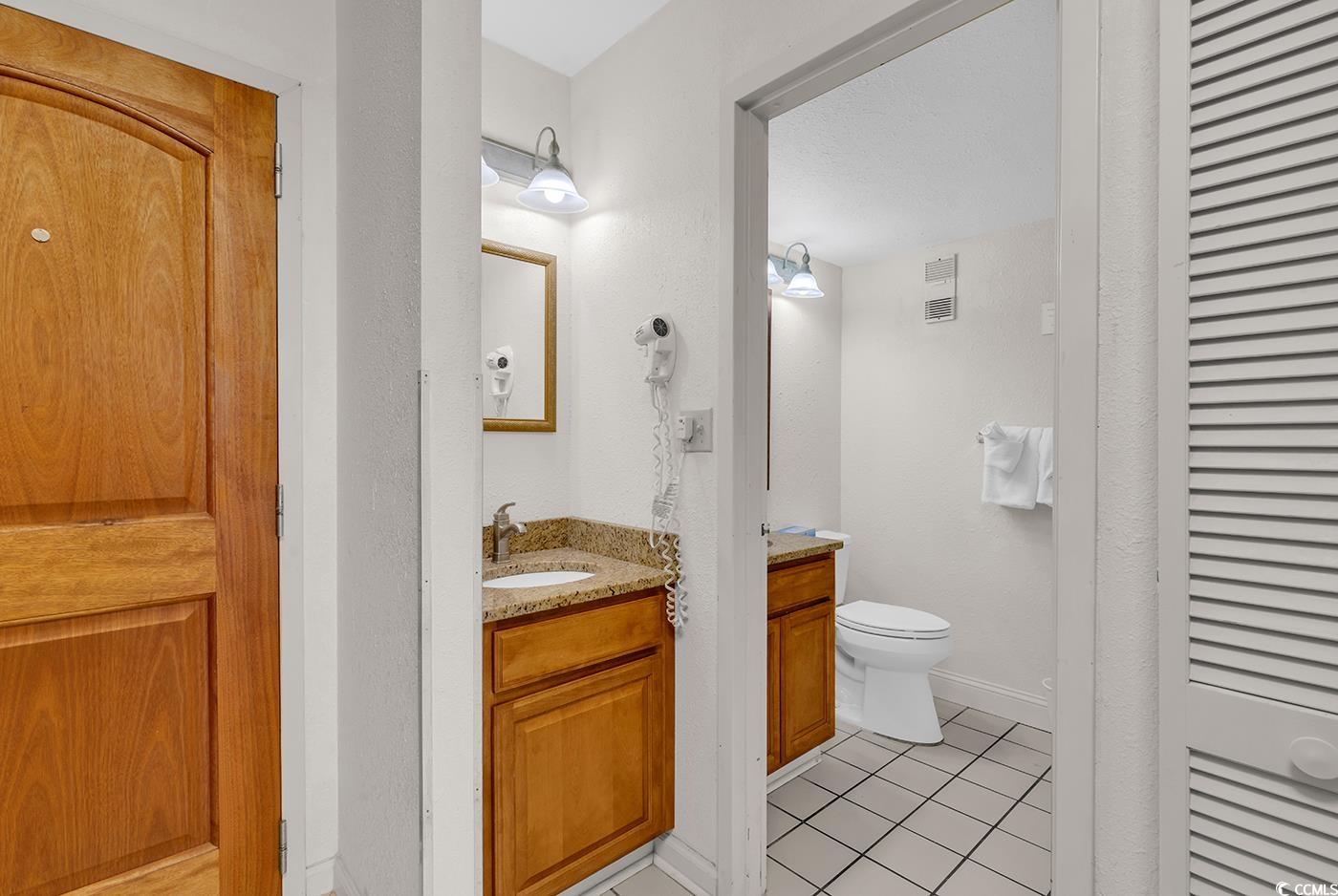 9550 Shore Dr. Property Photo 3