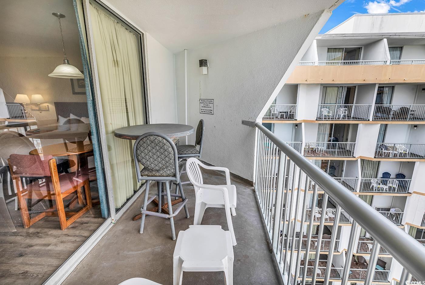 9550 Shore Dr. Property Photo 13