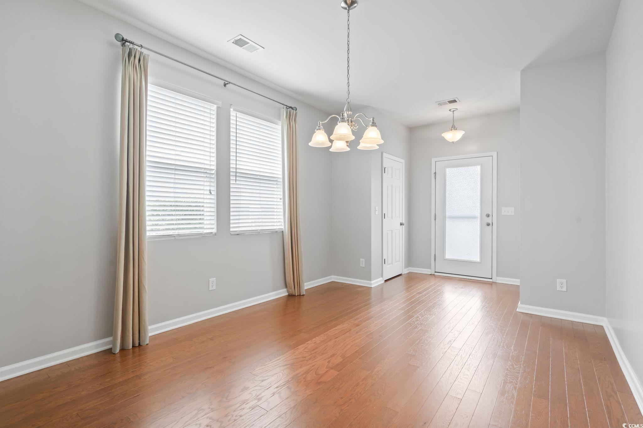 1097 Balmore Dr. Property Photo 5