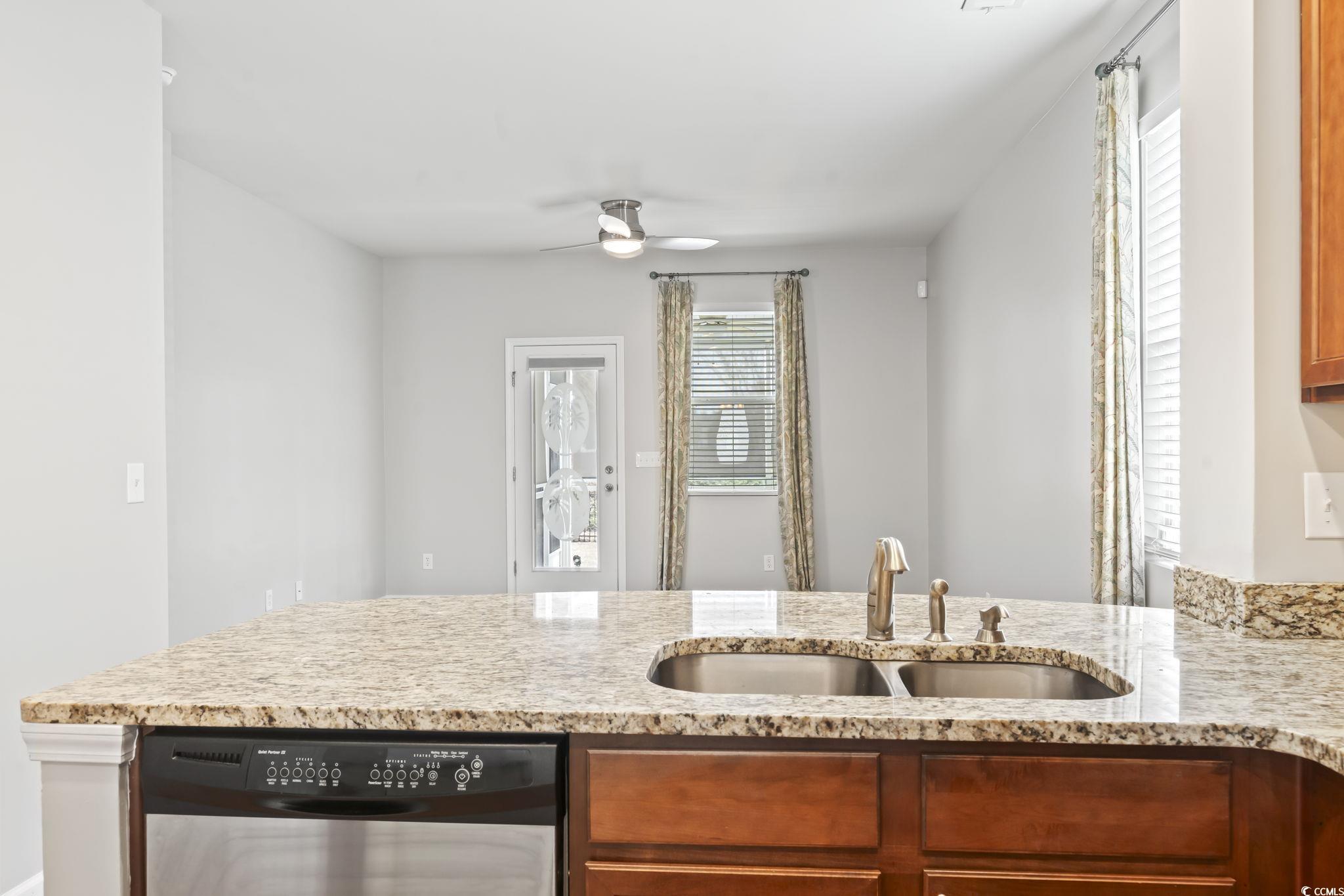 1097 Balmore Dr. Property Photo 11