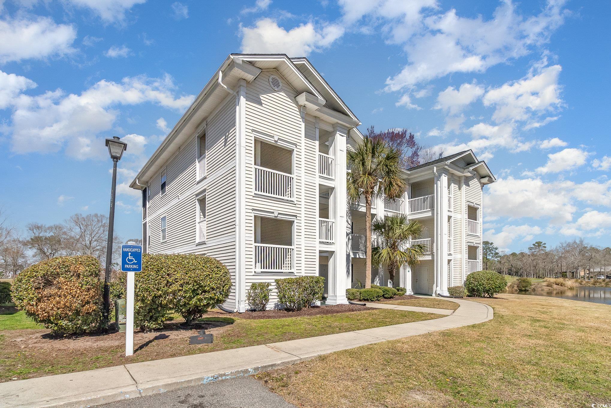 597 Blue River Ct. Property Photo 3