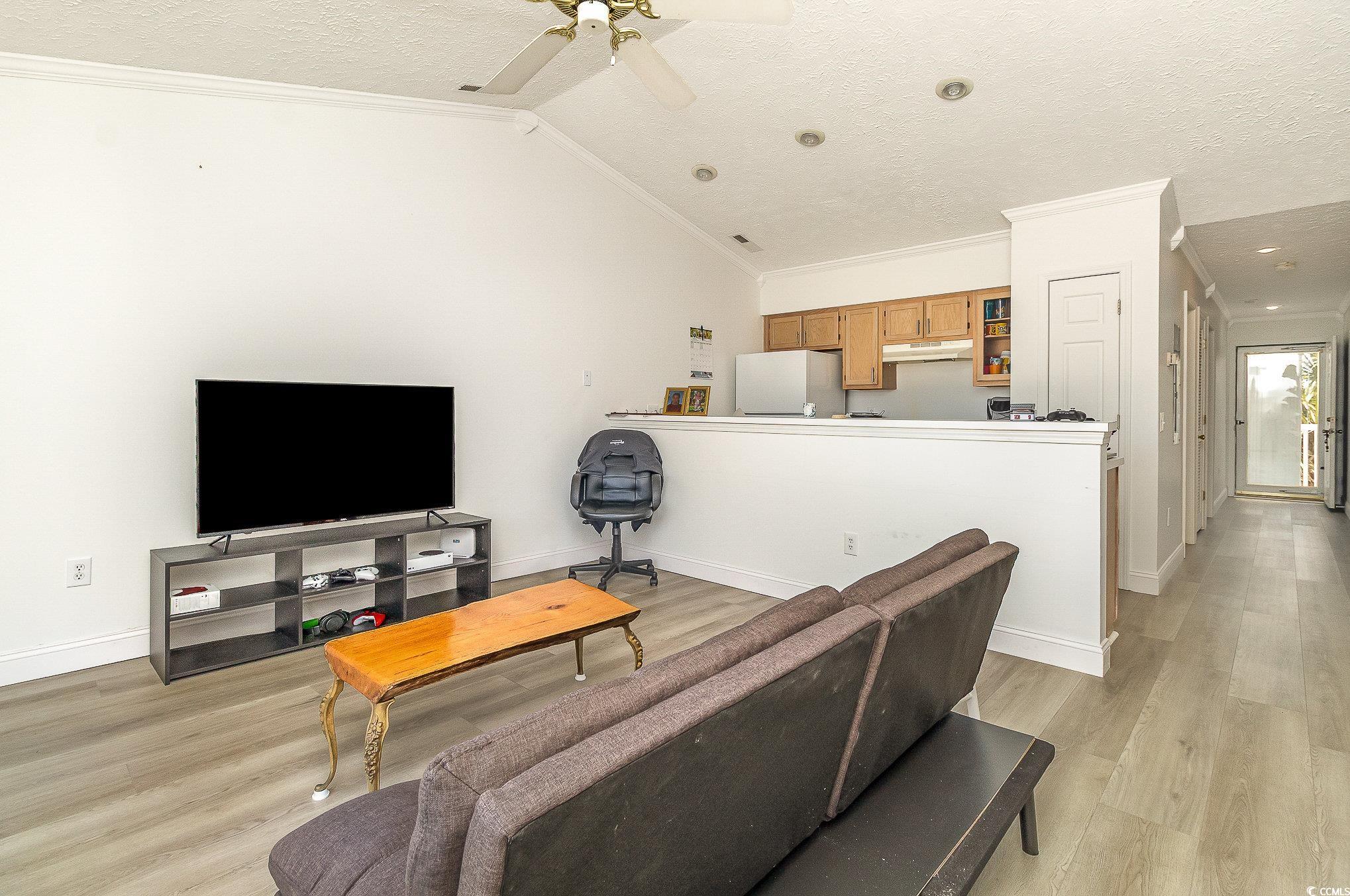 597 Blue River Ct. Property Photo 7