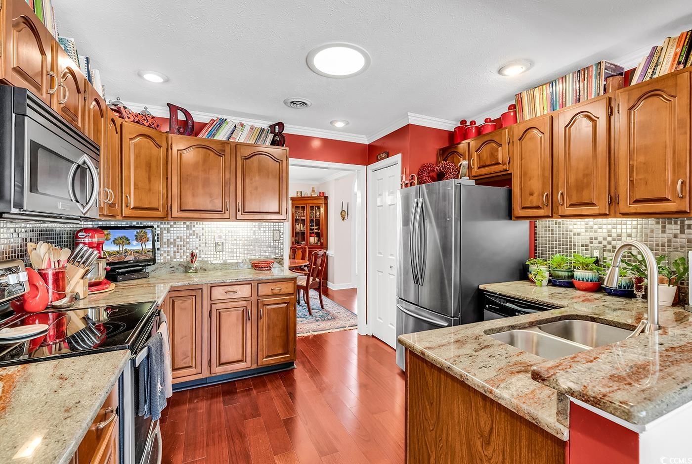 3026 Cedar Creek Run Property Photo 16
