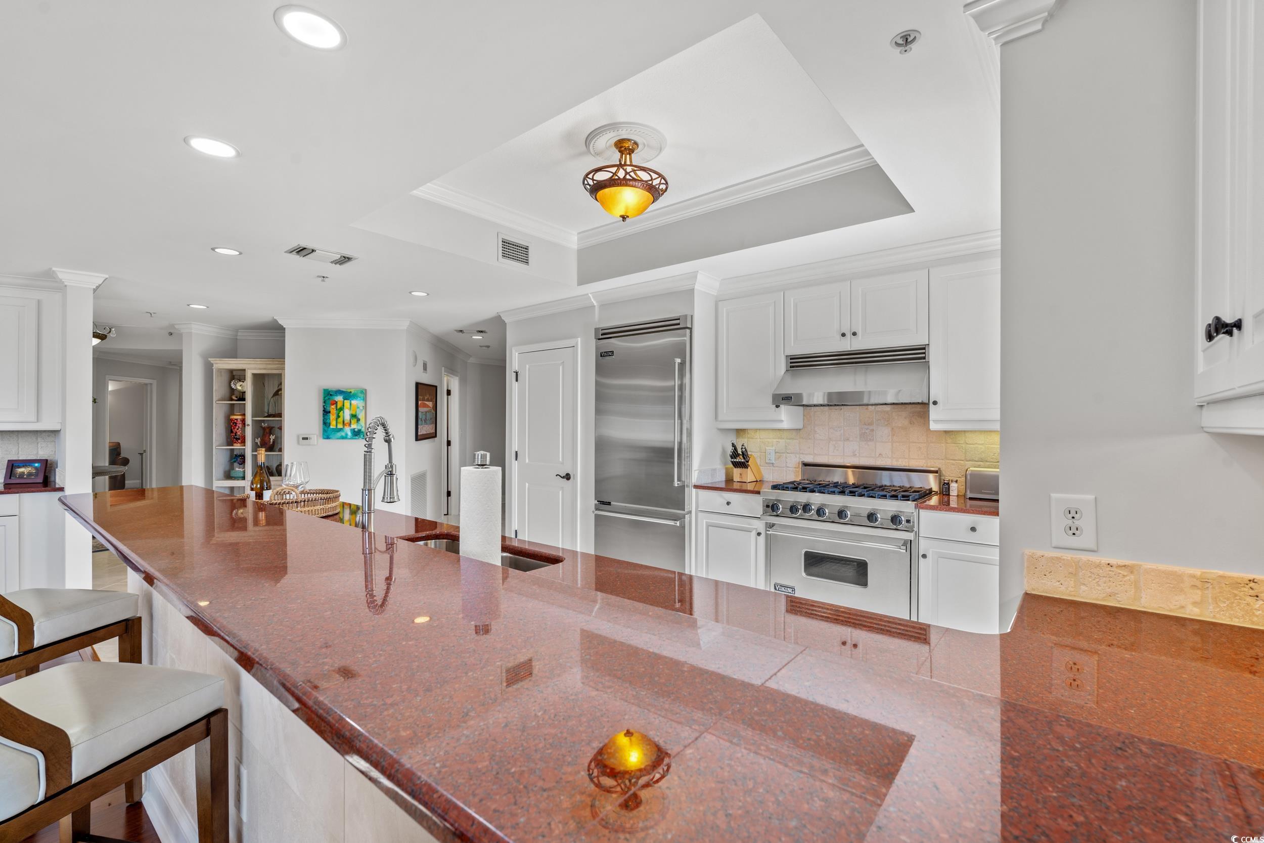 9547 Edgerton Dr. Property Photo 9