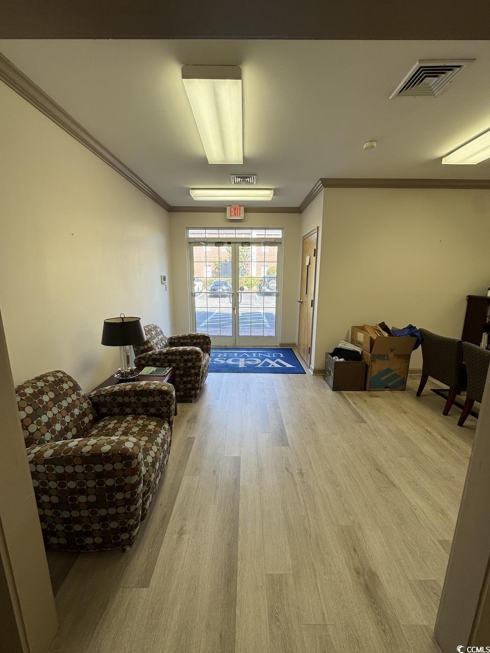 4589 Oleander Dr. Property Photo 35