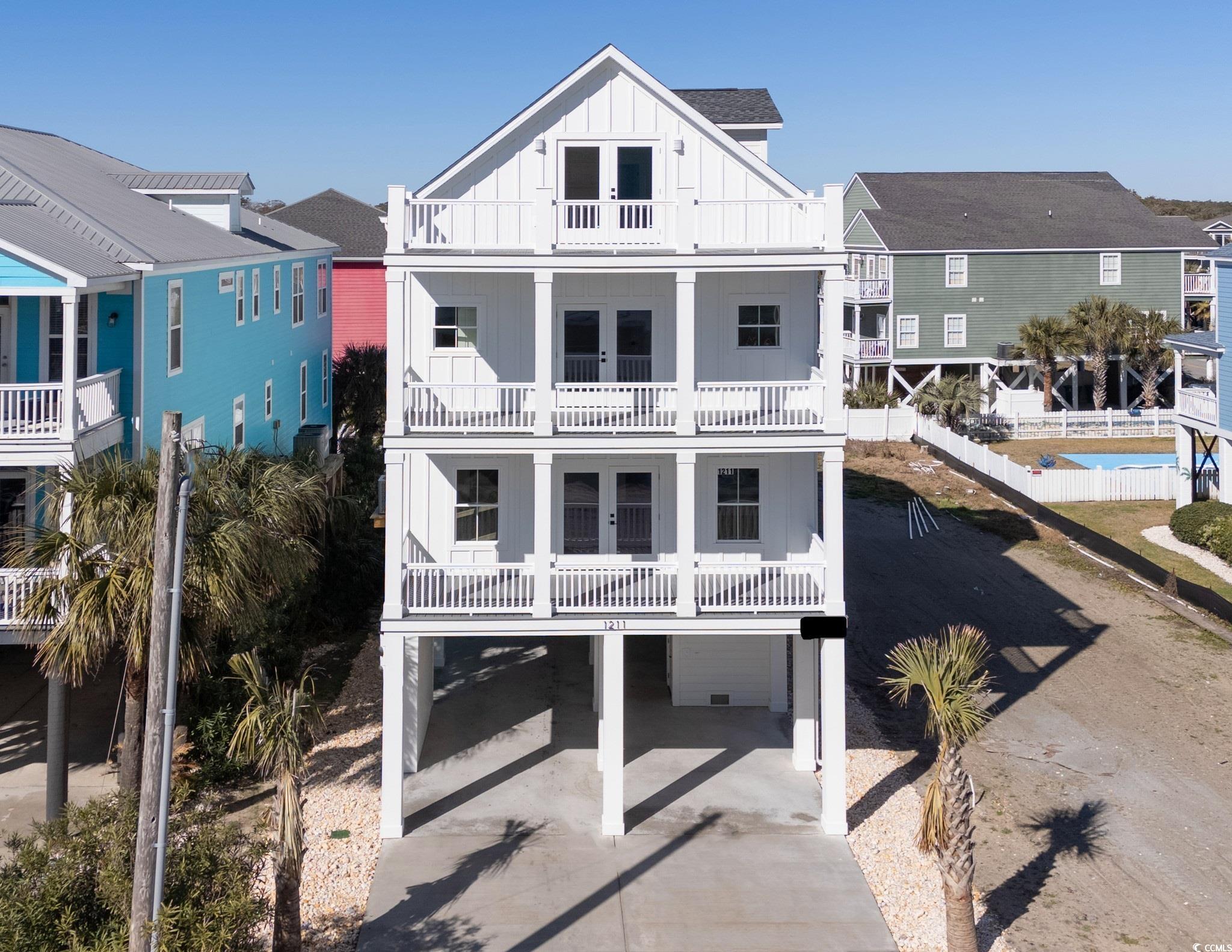 1211-B N Waccamaw Dr.