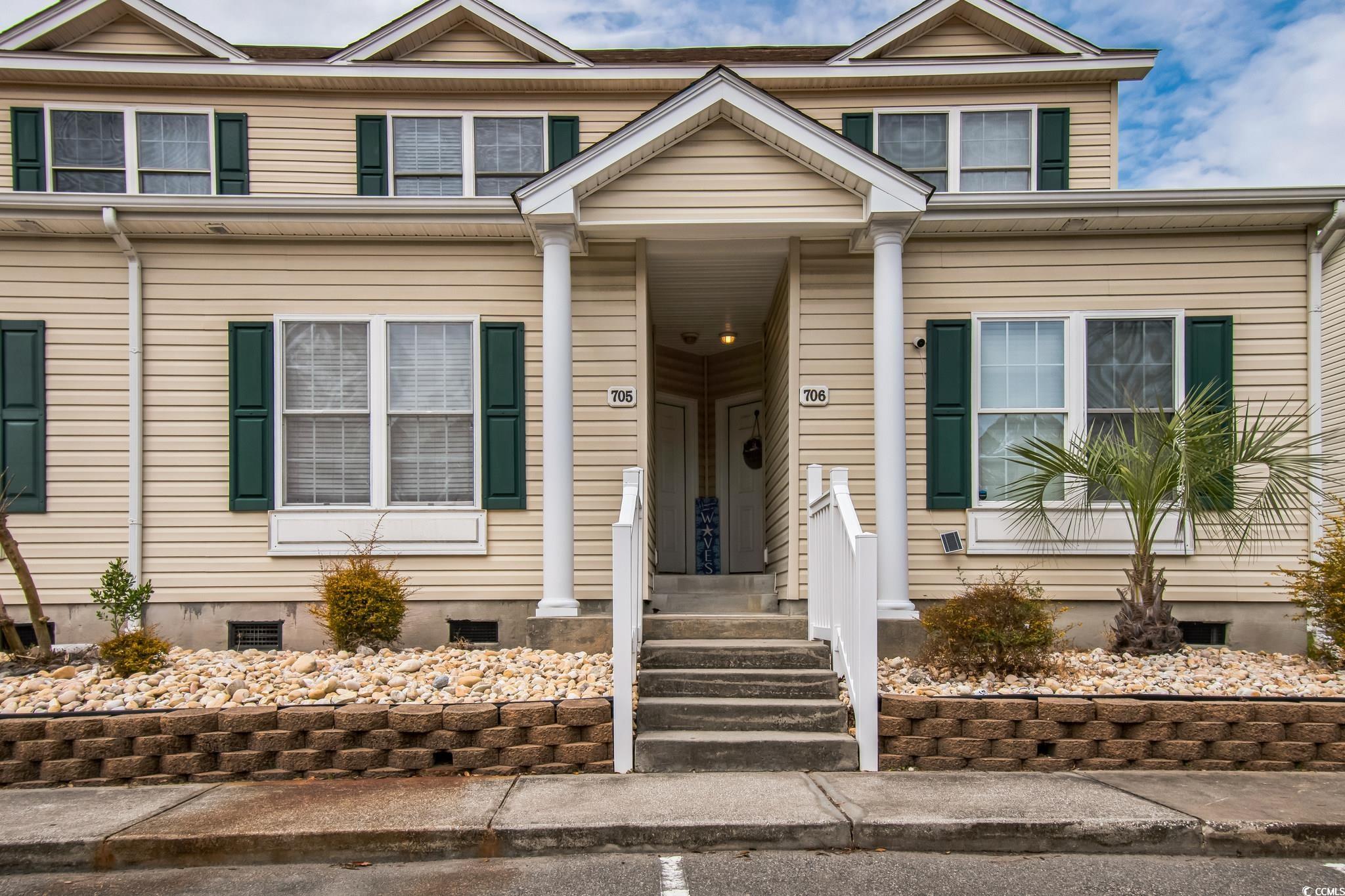 Beachwalk Place Real Estate Listings Main Image