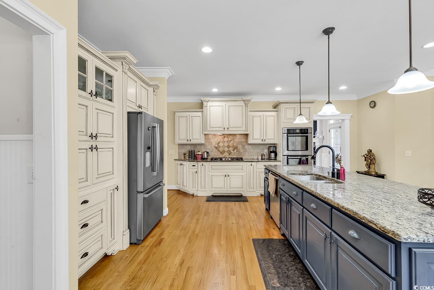 929 Barclay Dr. Property Photo 15