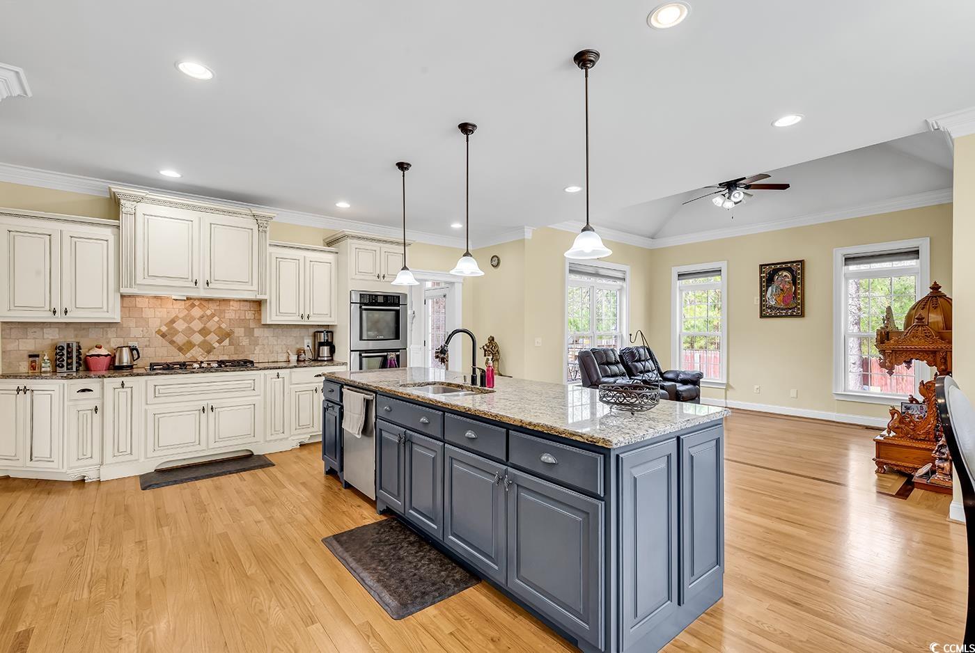 929 Barclay Dr. Property Photo 16