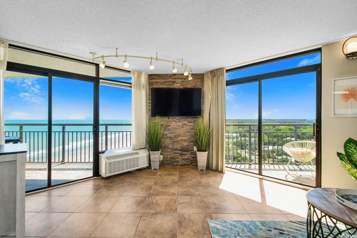 6804 N Ocean Blvd. Property Photo 10