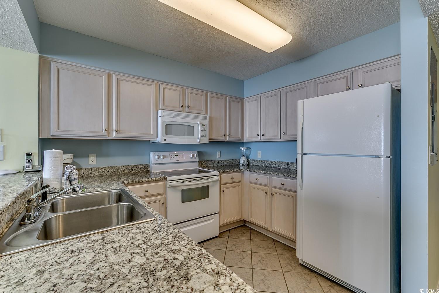 1625 S Ocean Blvd. Property Photo 9